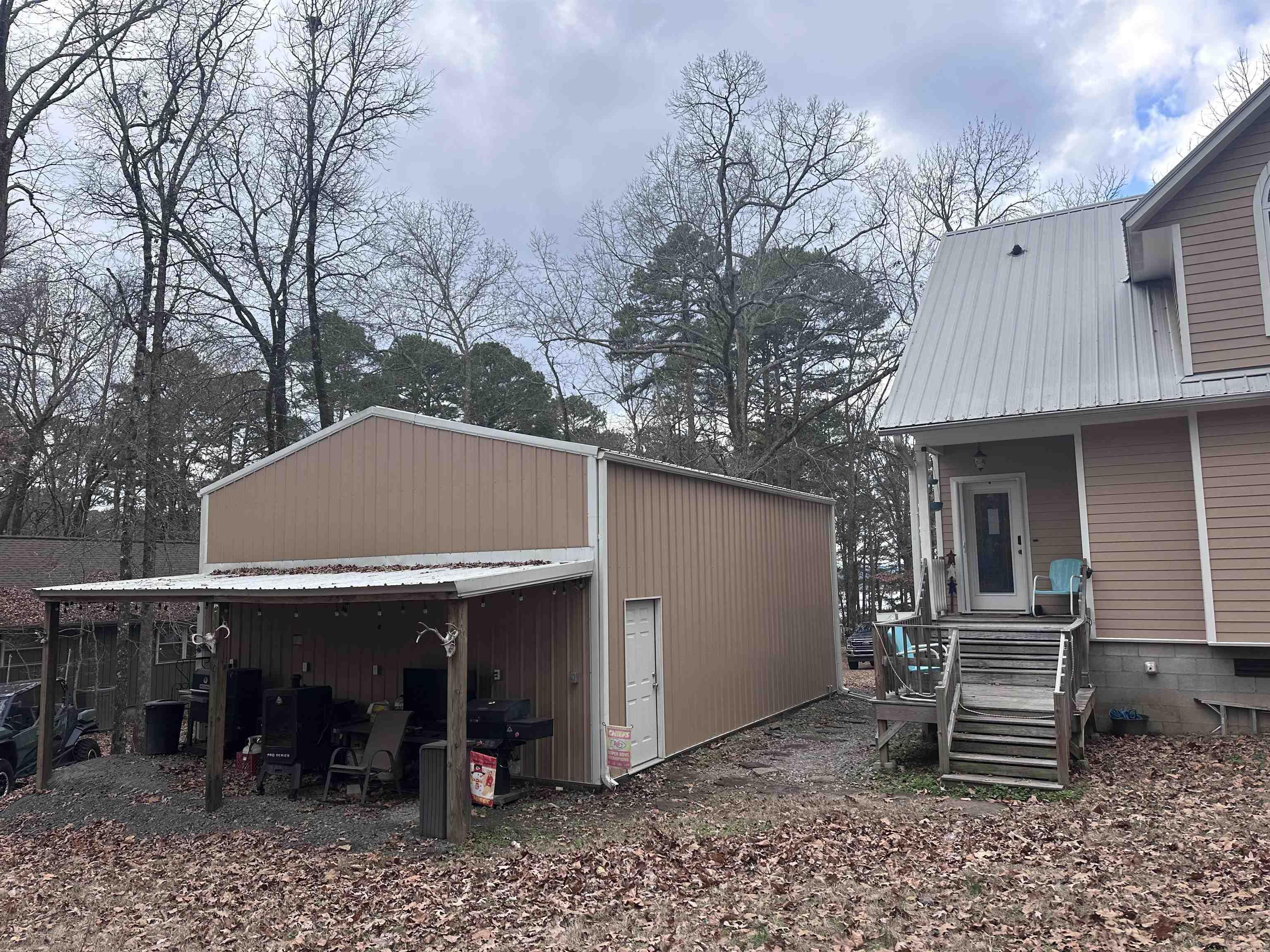 Lake Forest Estates - Residential