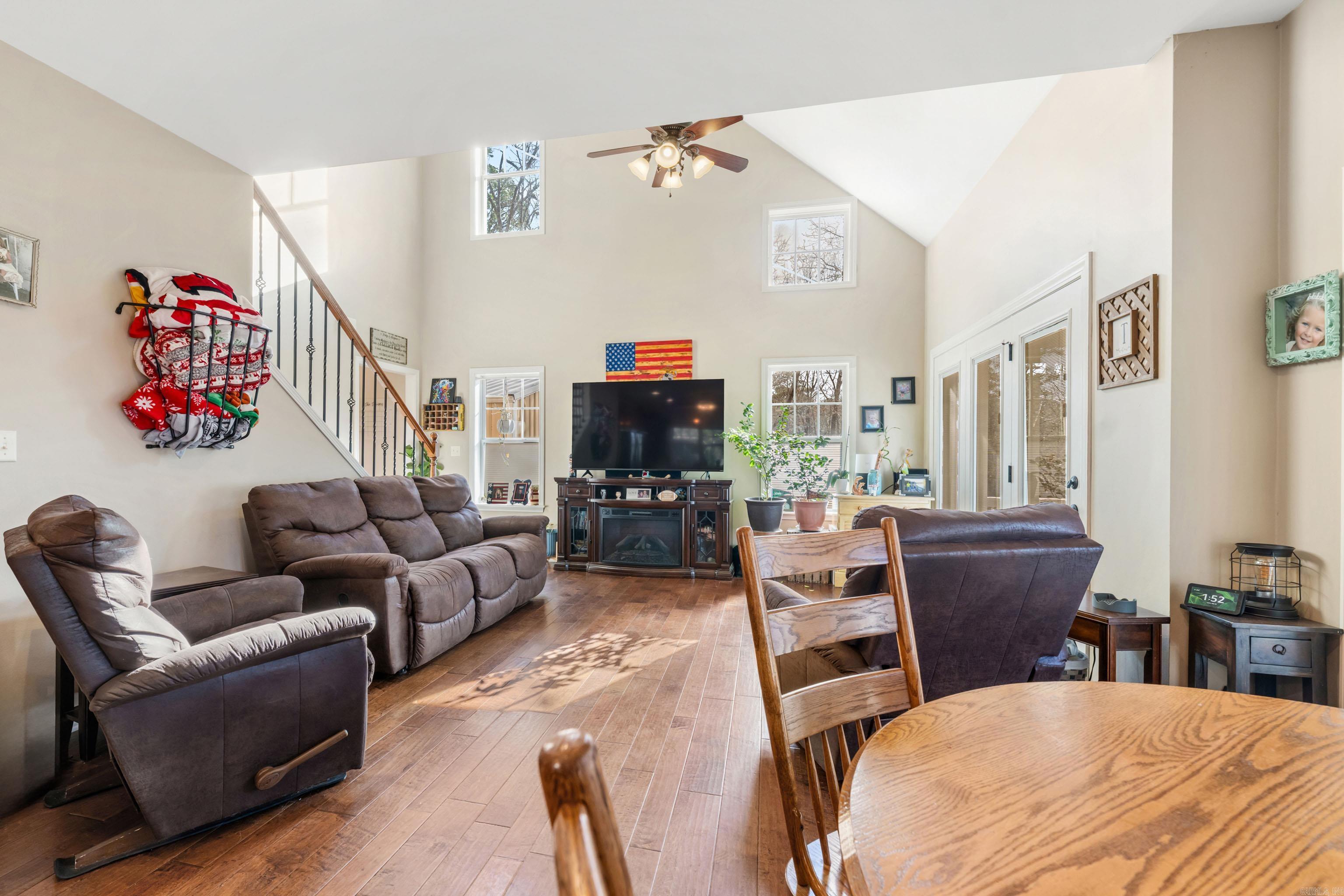 Lake Forest Estates - Residential