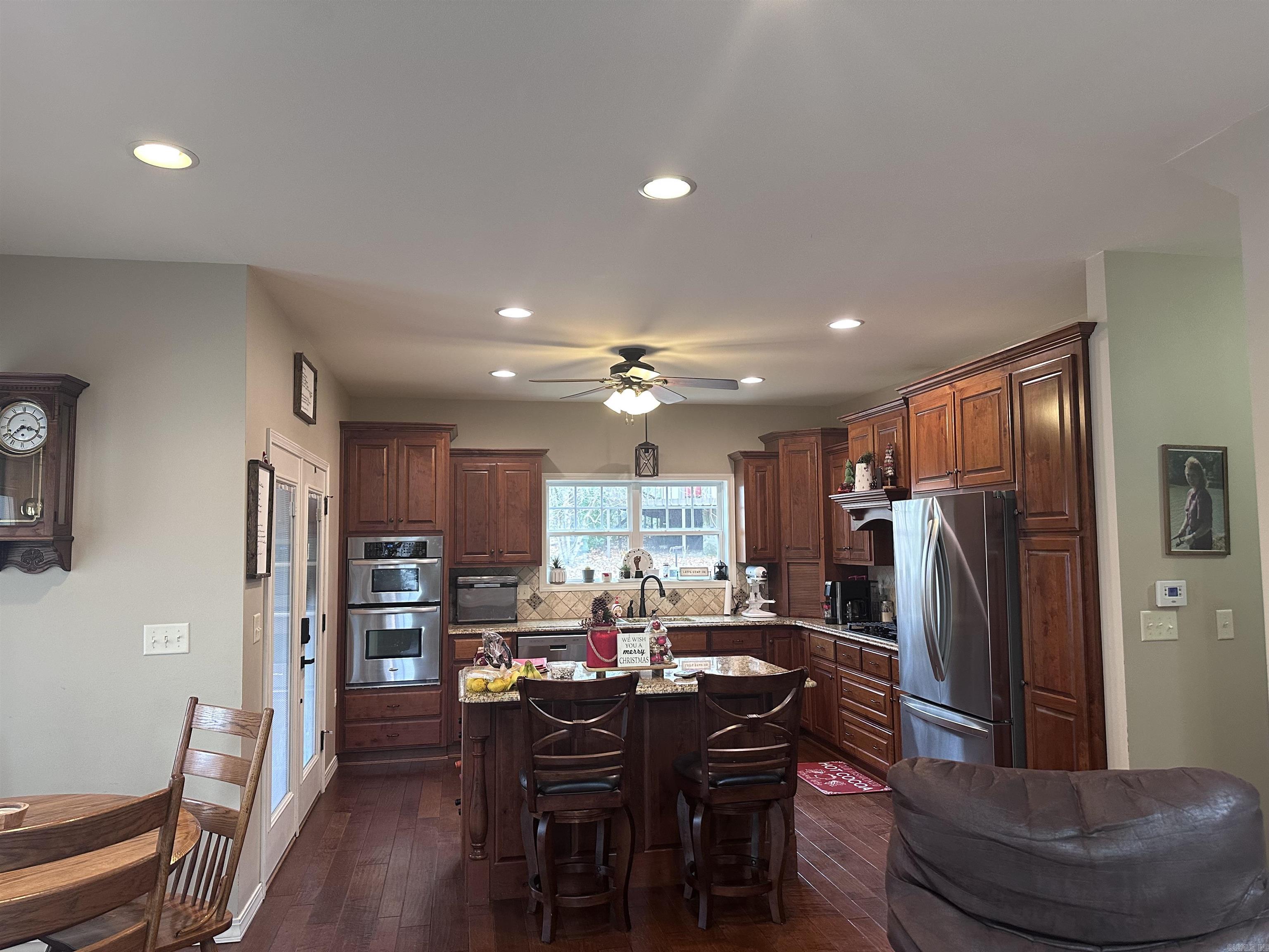 Lake Forest Estates - Residential