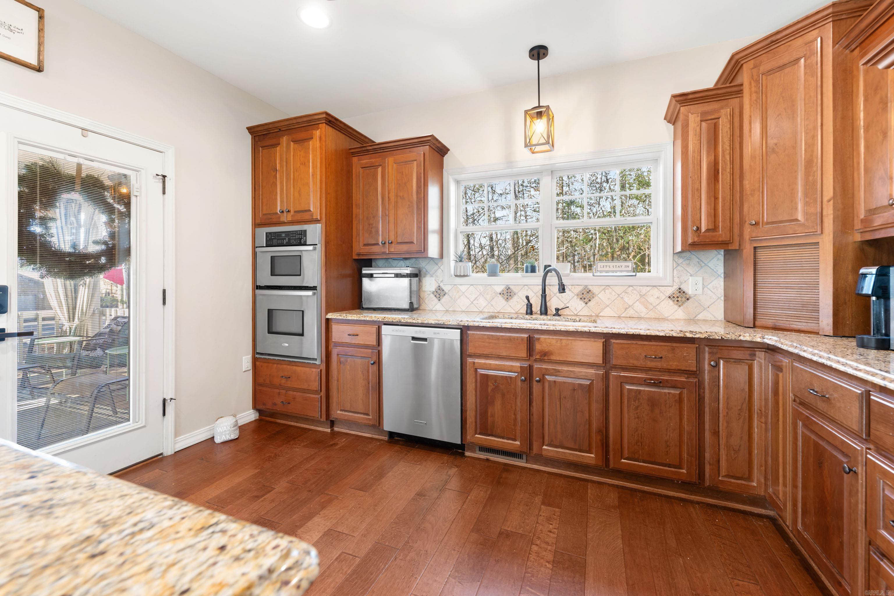 Lake Forest Estates - Residential