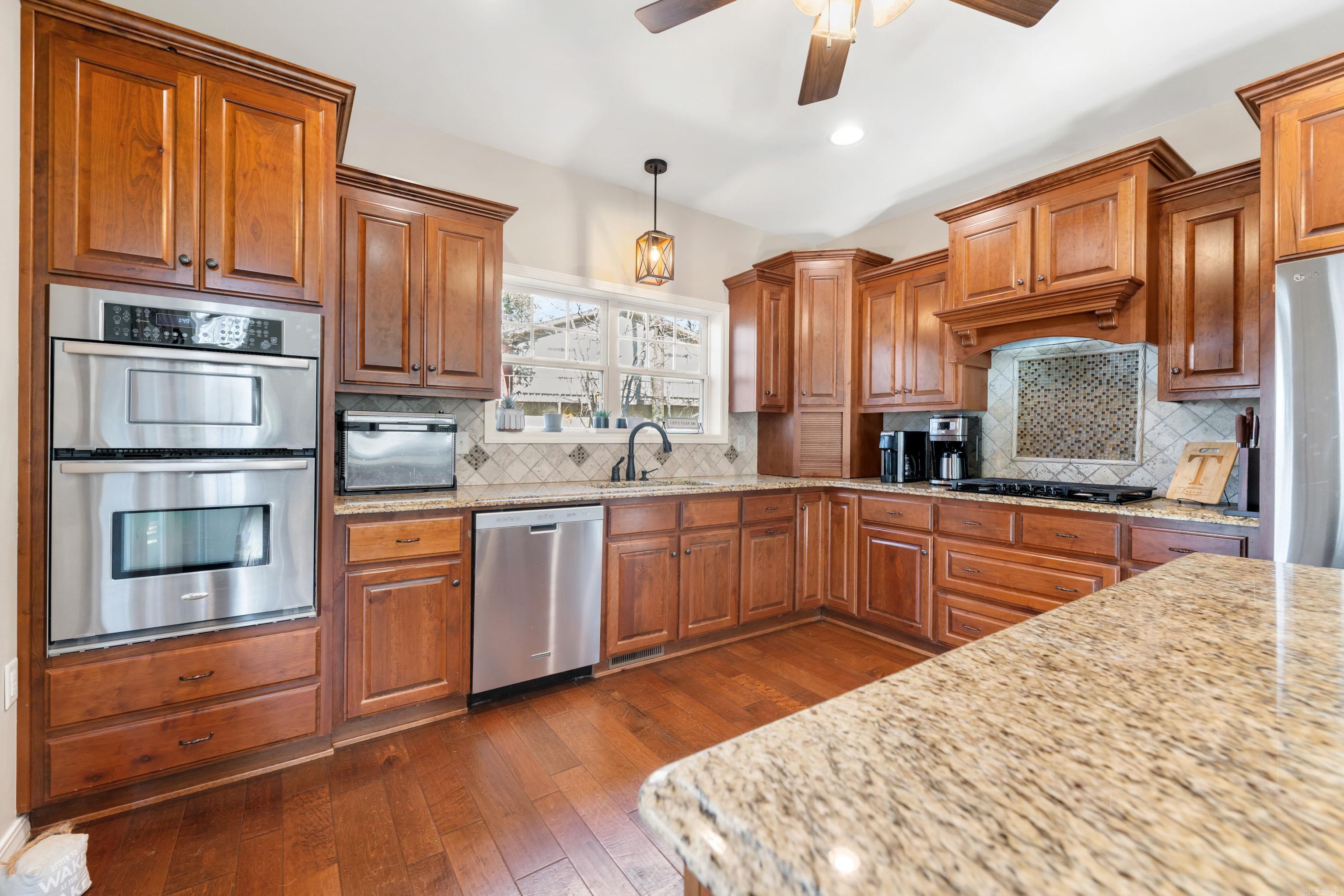 Lake Forest Estates - Residential