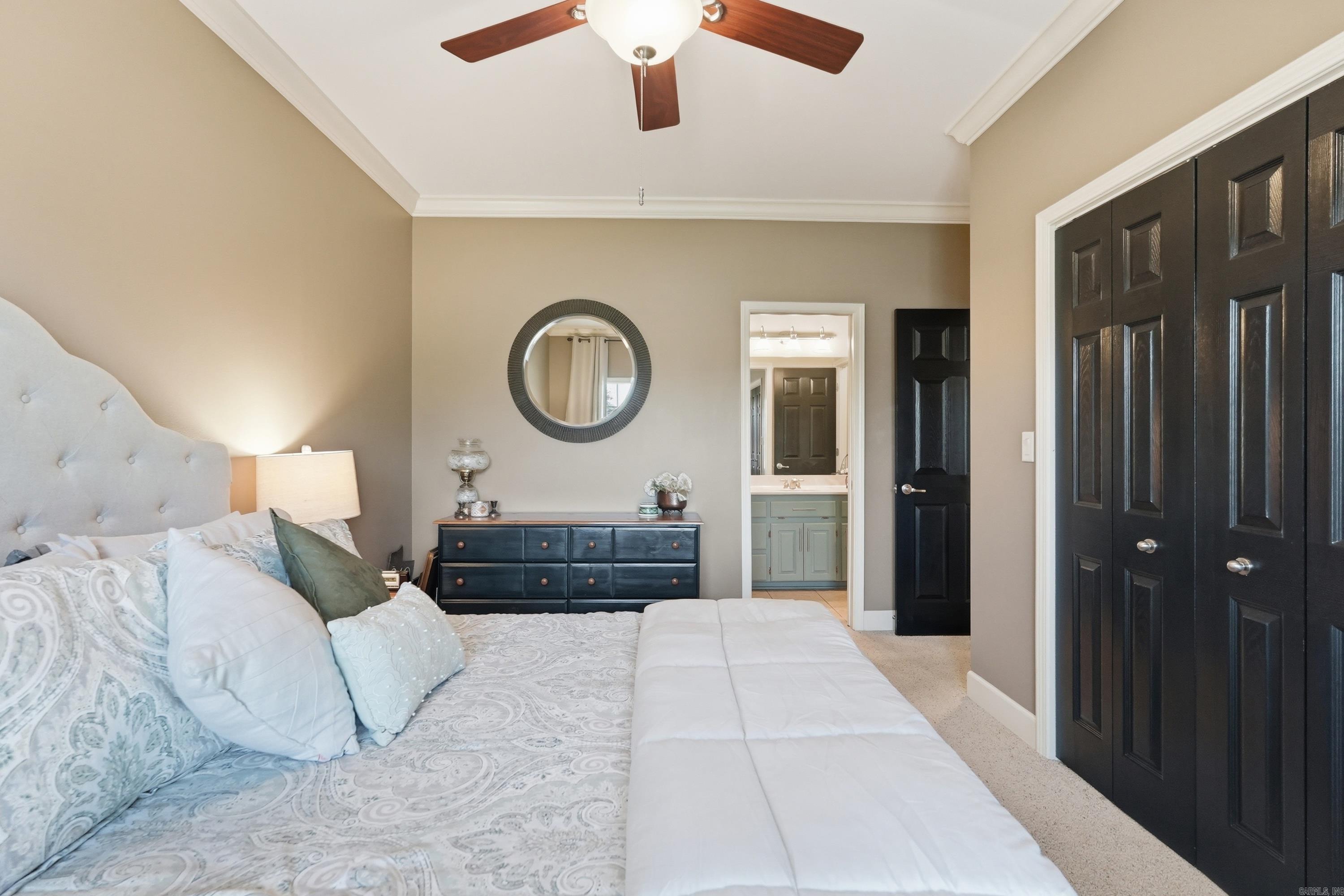 LONGHILLS VILLAGE - Residential