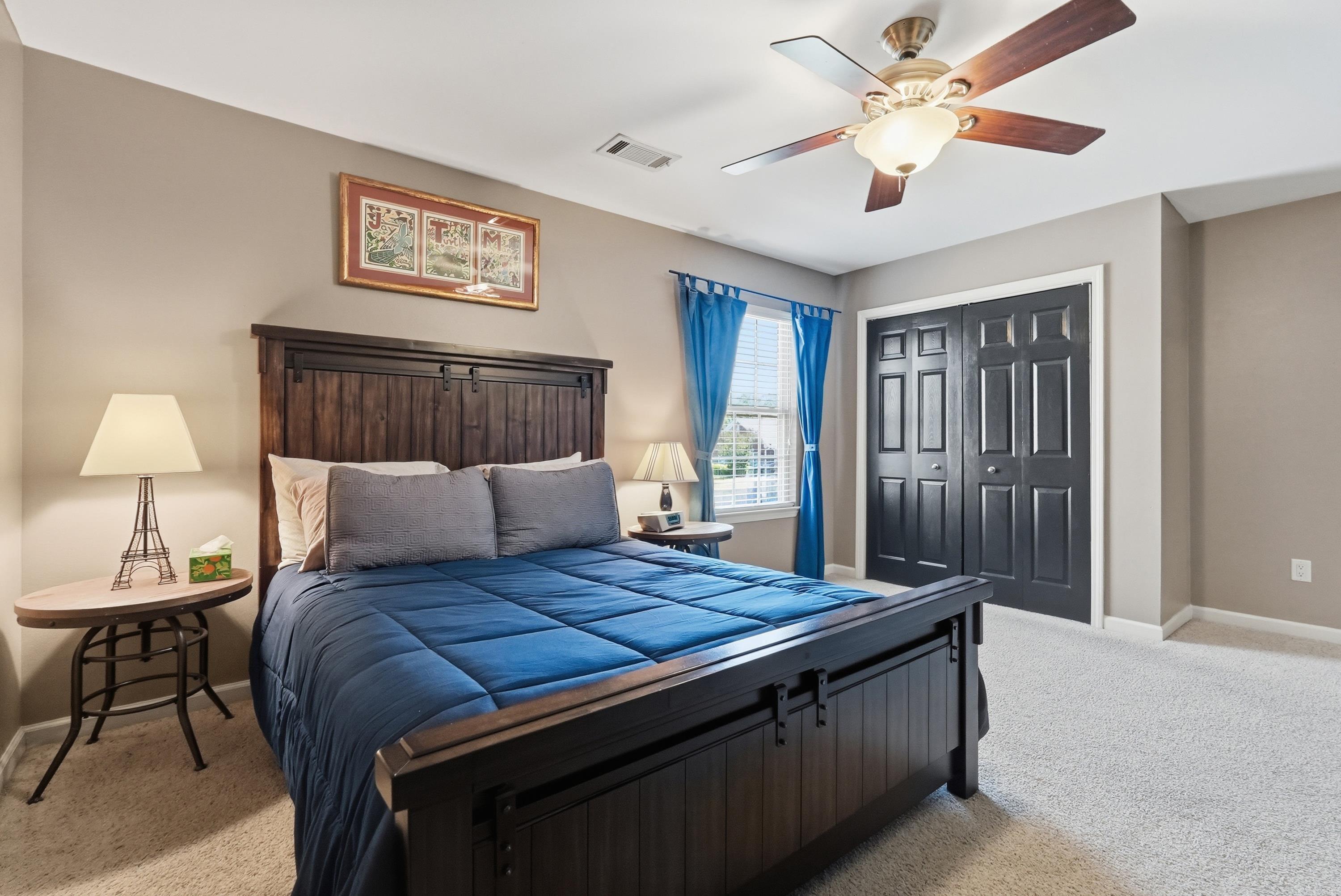LONGHILLS VILLAGE - Residential
