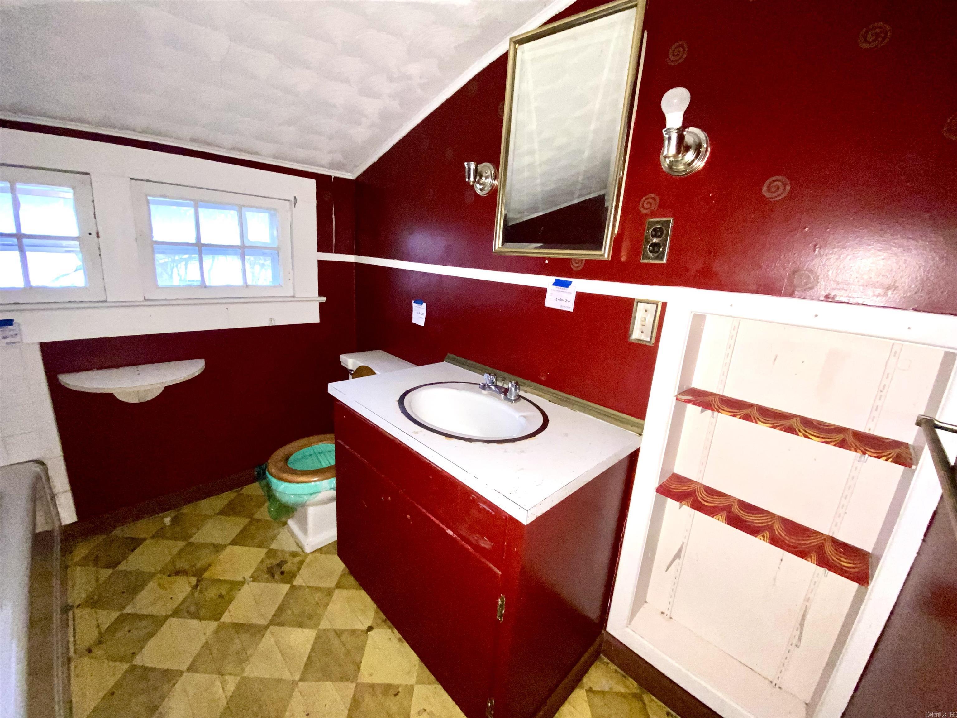 BERGER SUB NISBETT 2ND - Residential