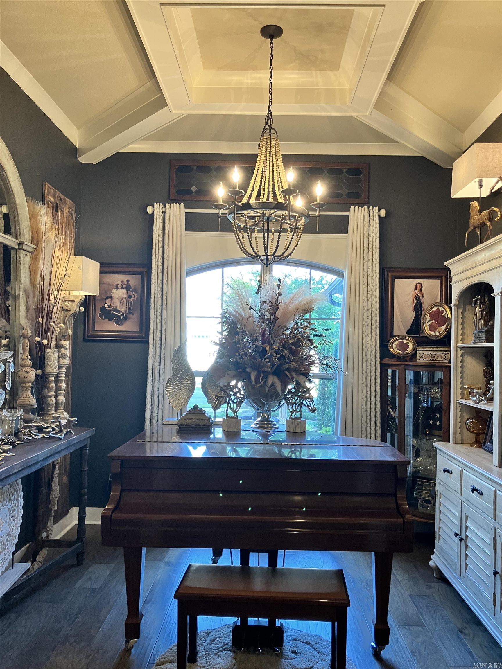 Salem Oaks - Residential