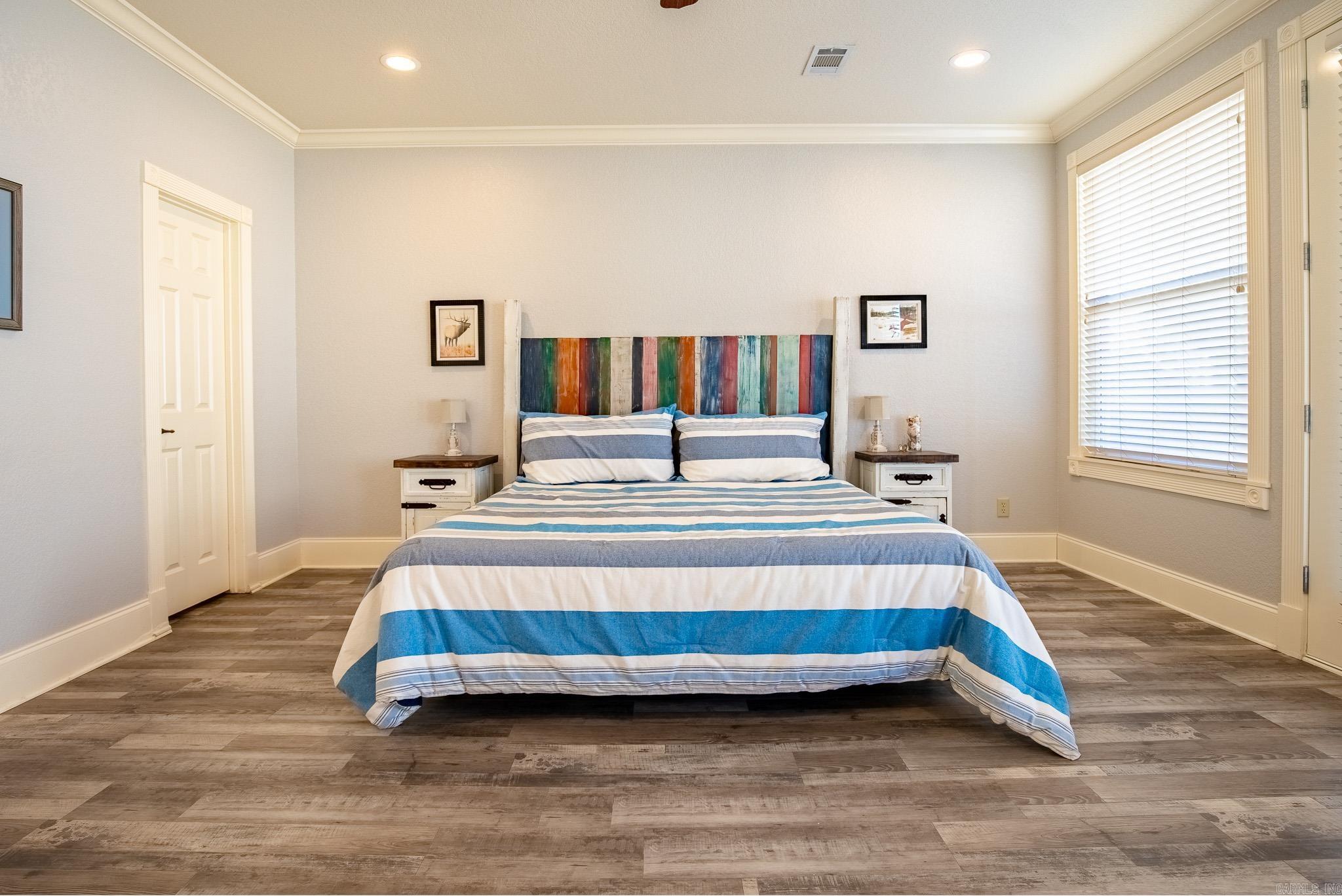 LIGHTHOUSE COVE - Residential