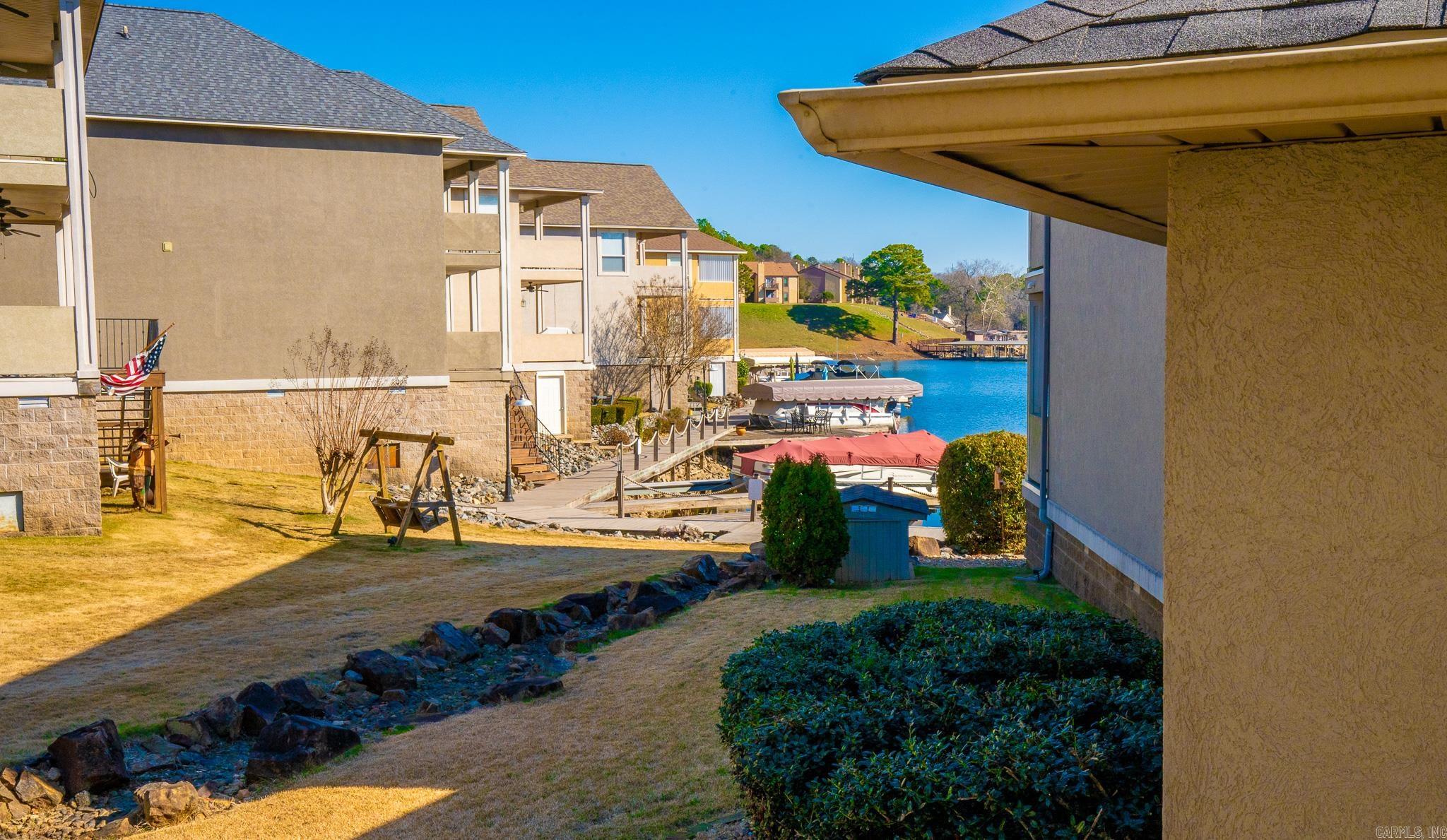 LIGHTHOUSE COVE - Residential