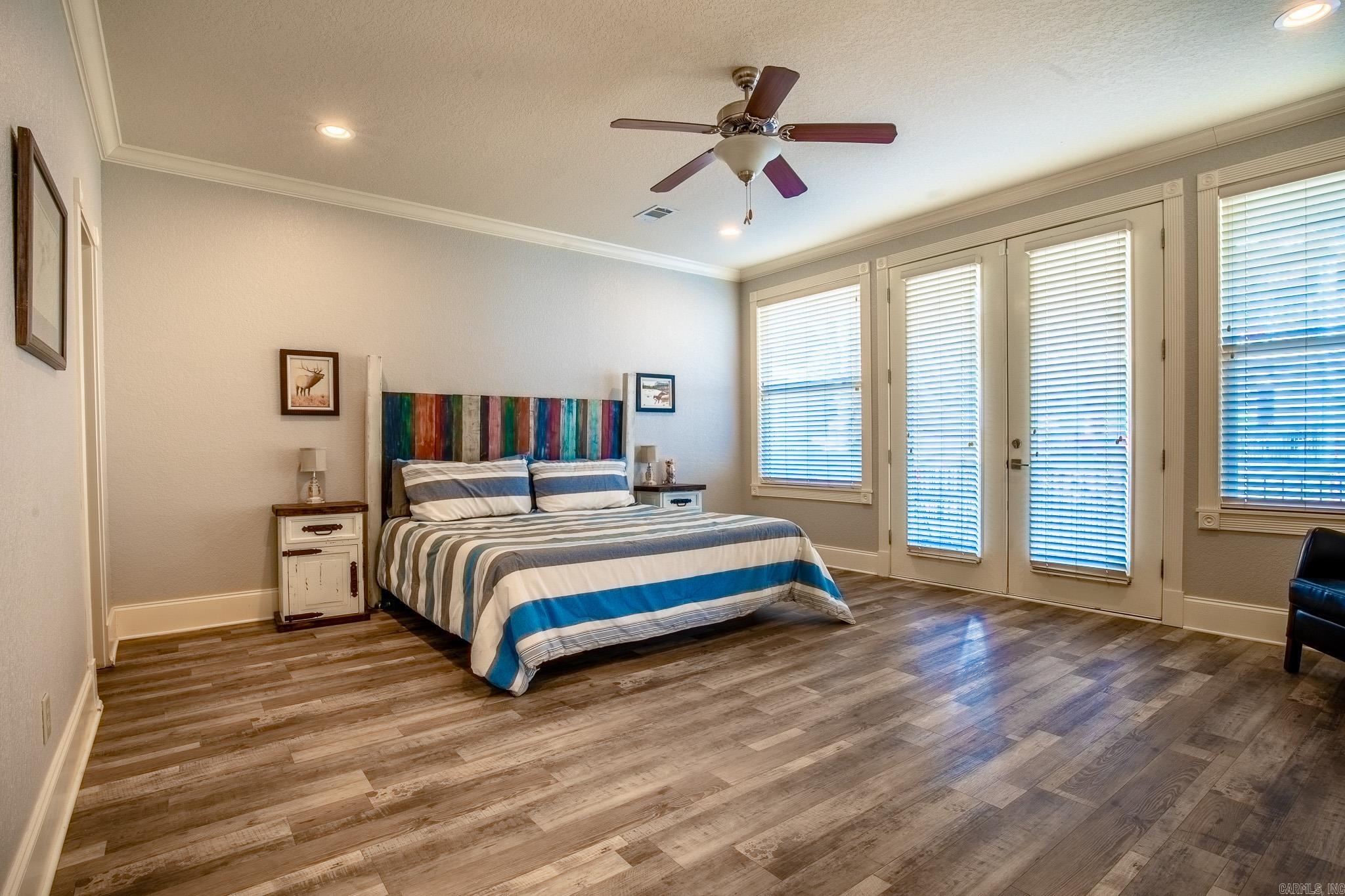 LIGHTHOUSE COVE - Residential