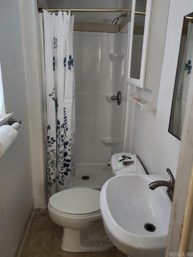 CIRCLE LAKE - Residential