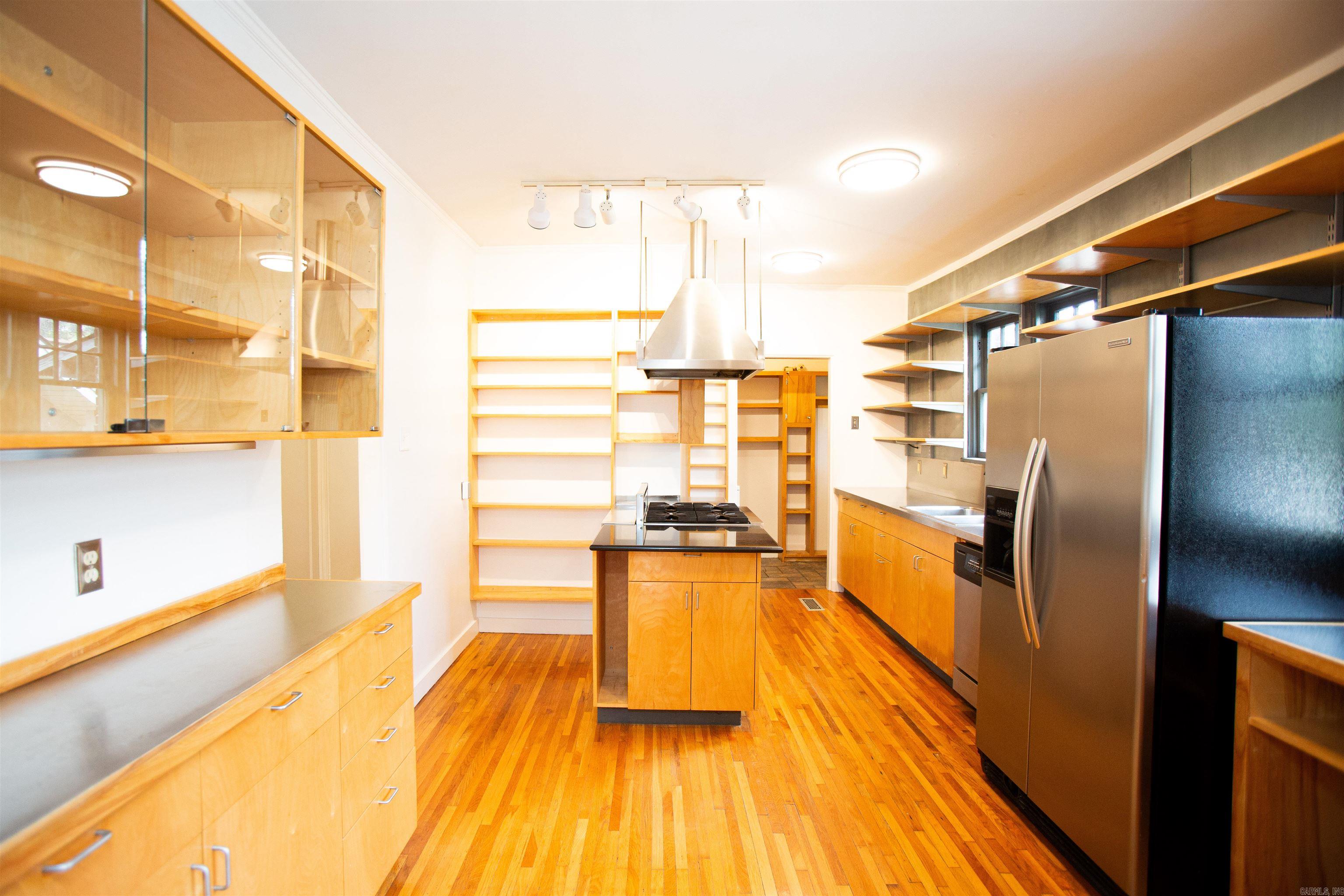 Youngs Park - Residential Lease