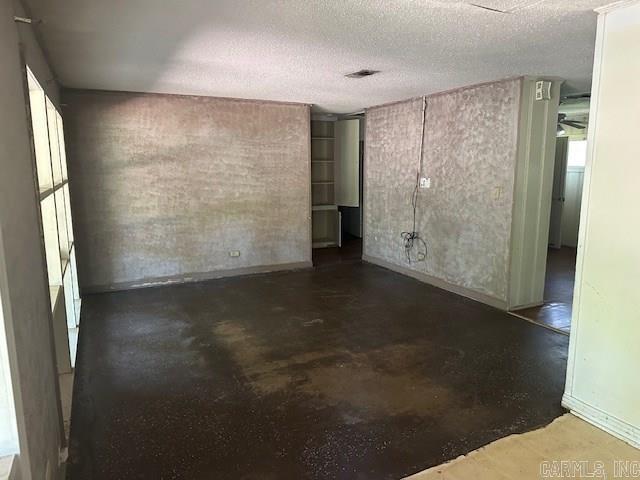 WEST WOODS - Residential