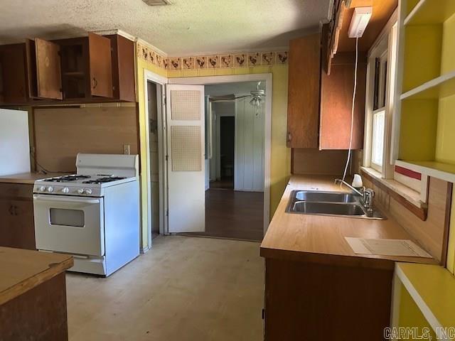 WEST WOODS - Residential