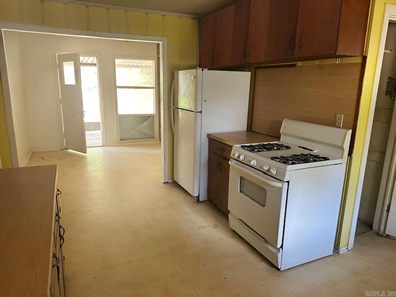 WEST WOODS - Residential