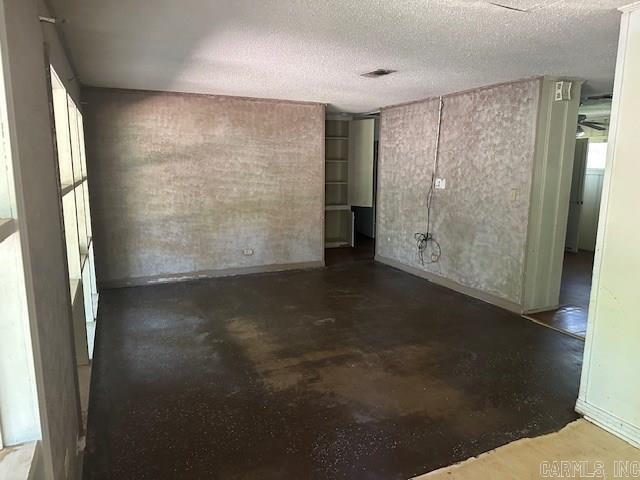 WEST WOODS - Residential