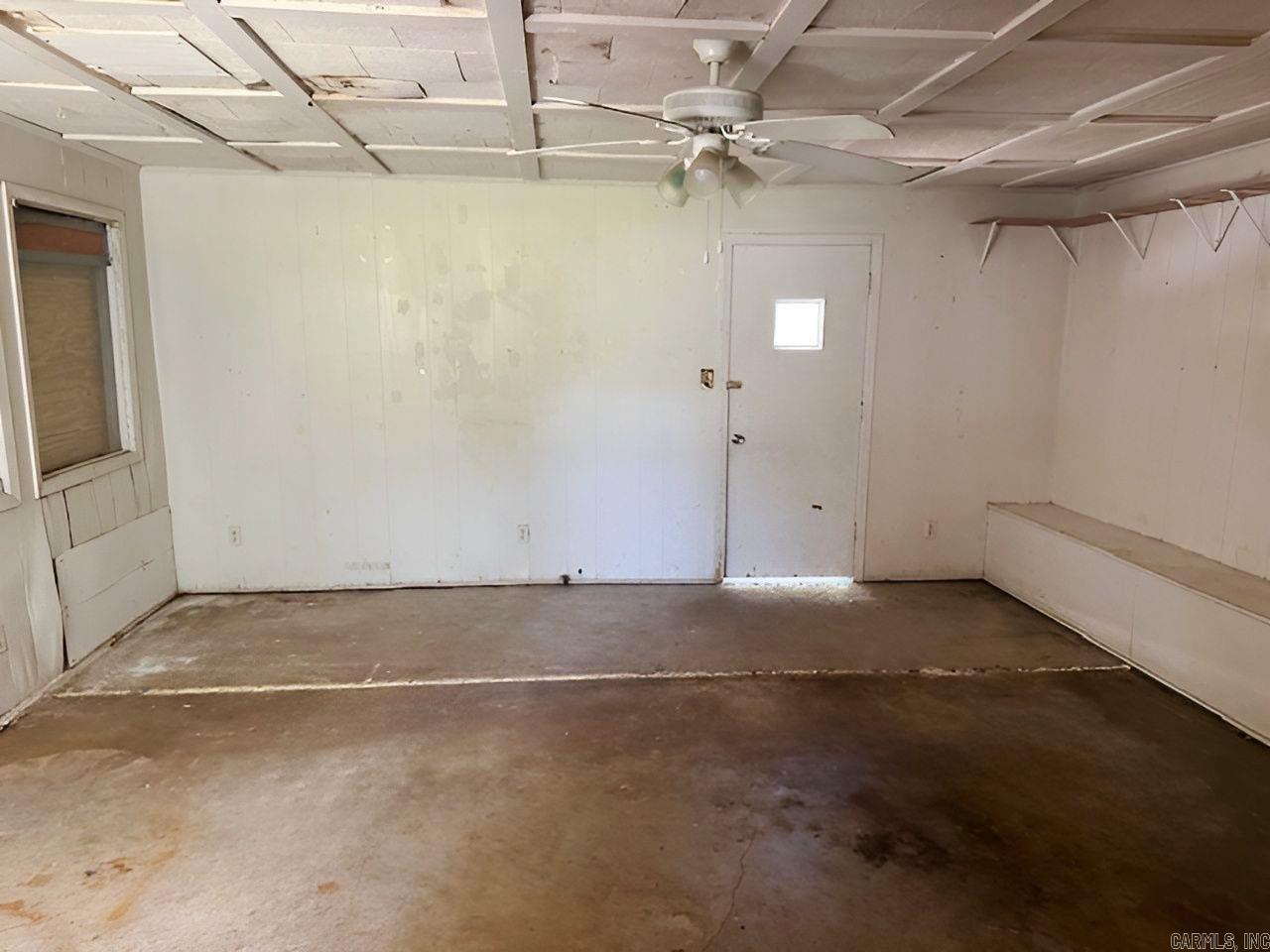 WEST WOODS - Residential