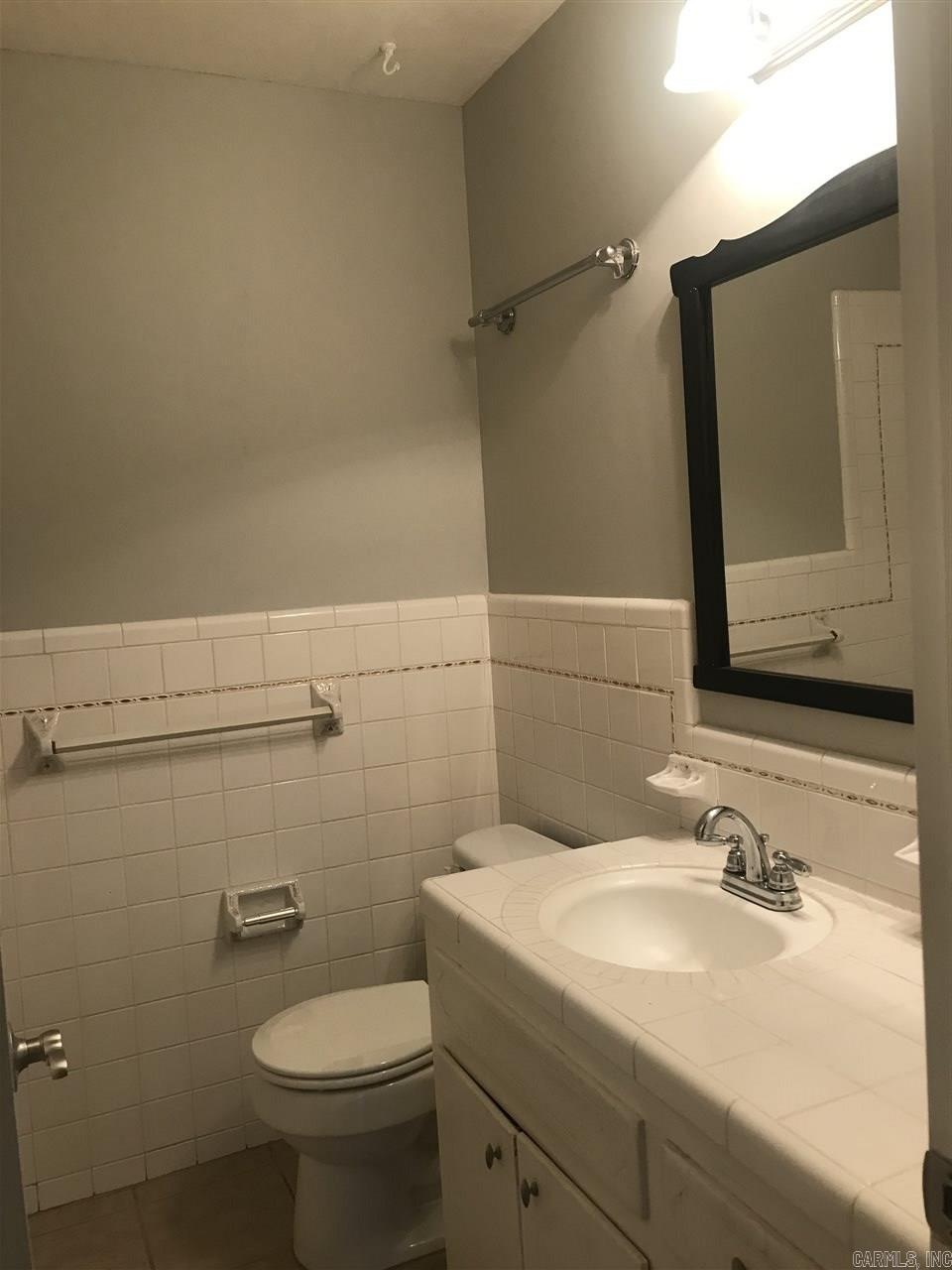 Parkhill 8N - Residential Lease