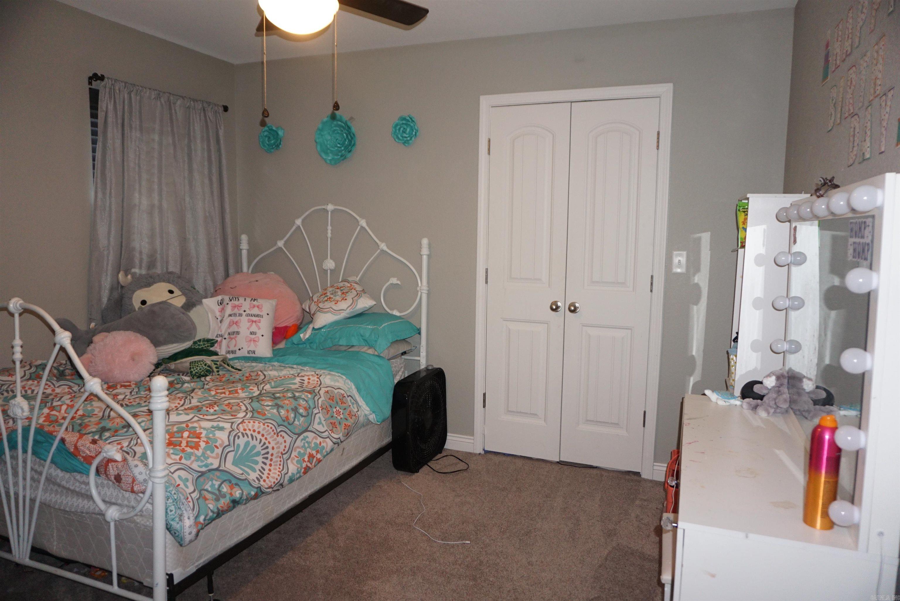 RIDGEWOOD S/D - Residential