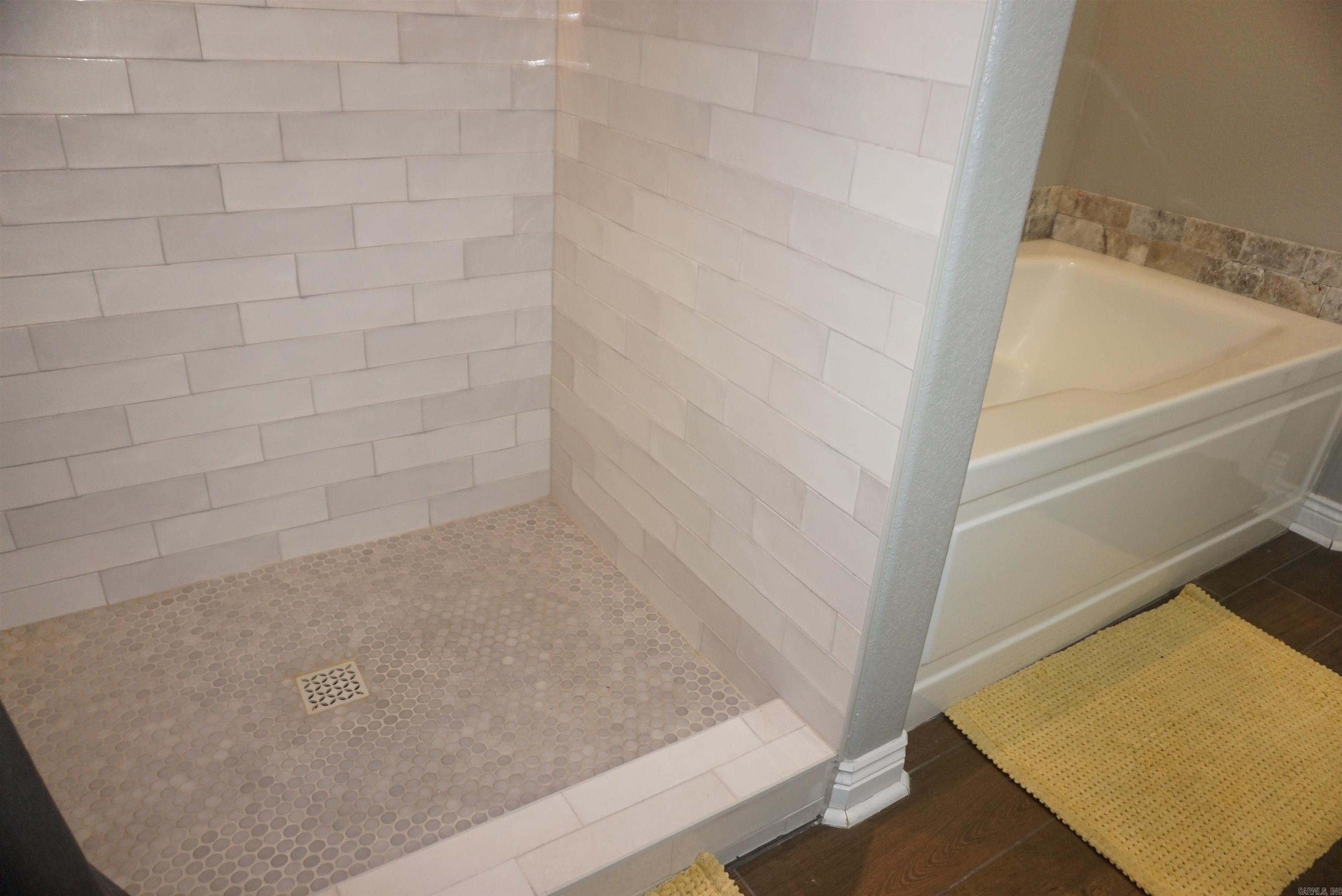 RIDGEWOOD S/D - Residential