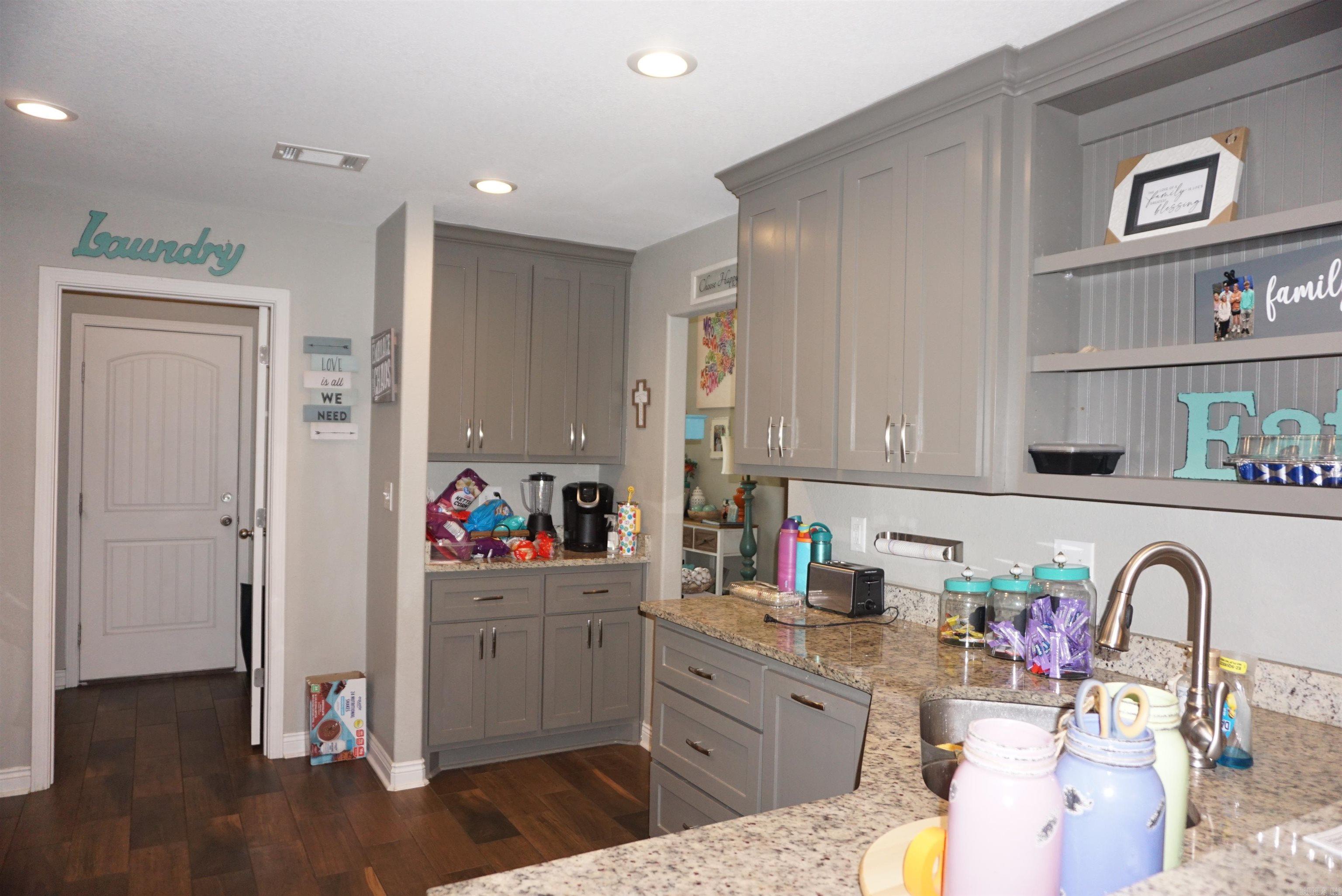 RIDGEWOOD S/D - Residential