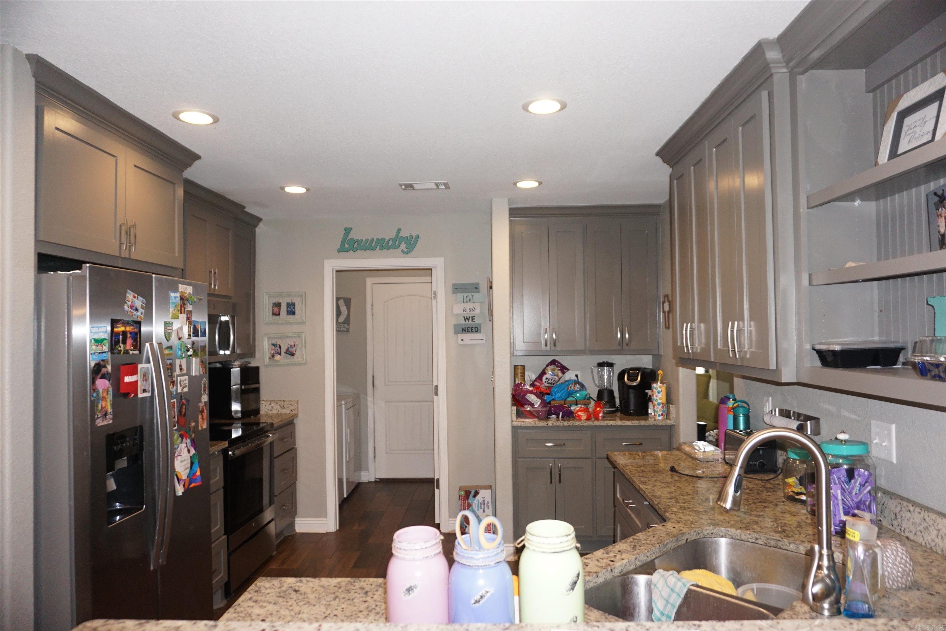 RIDGEWOOD S/D - Residential