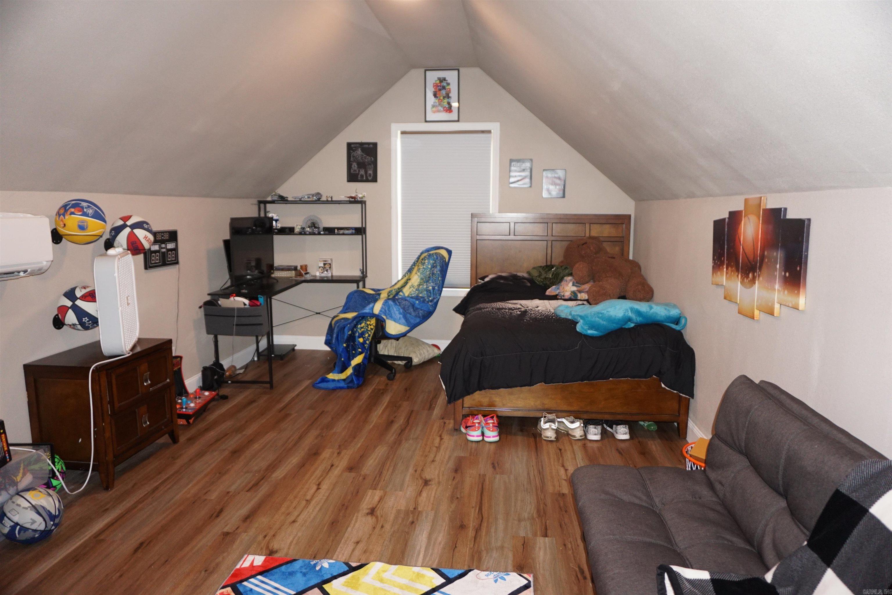 RIDGEWOOD S/D - Residential