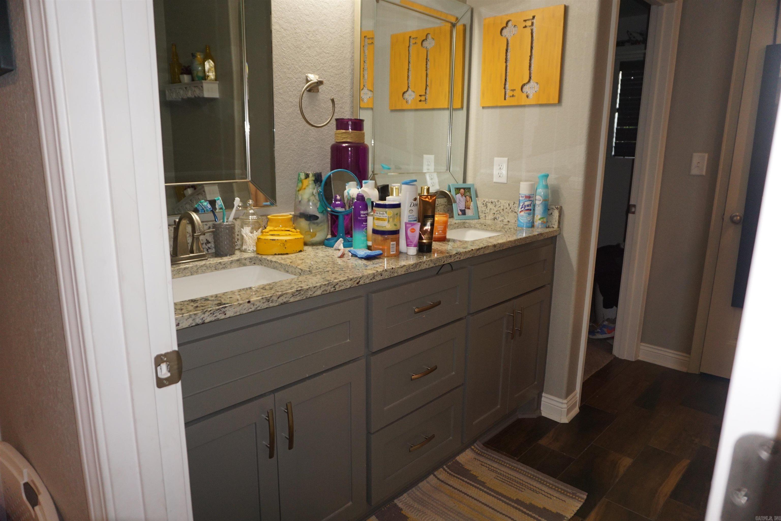 RIDGEWOOD S/D - Residential