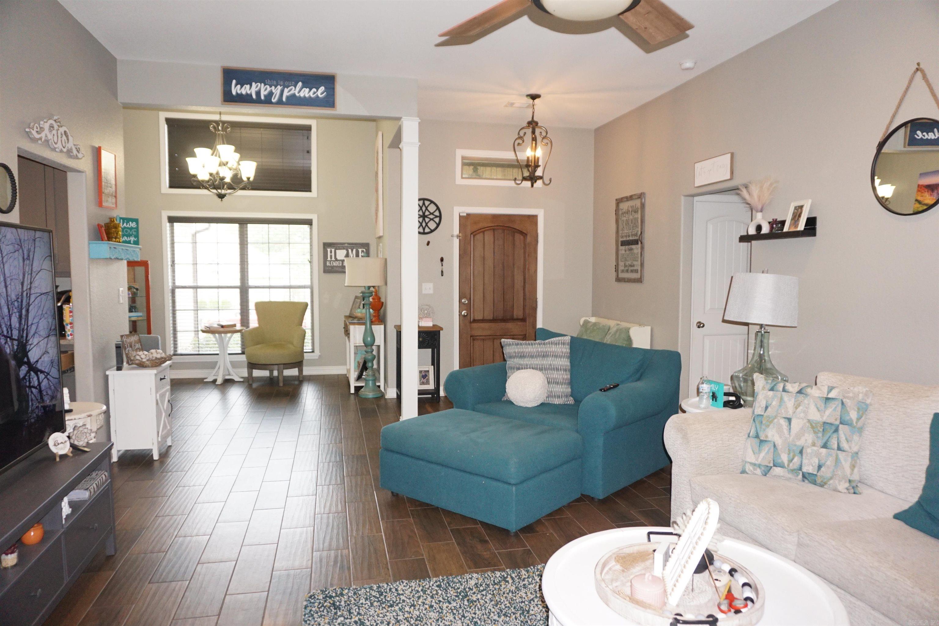 RIDGEWOOD S/D - Residential