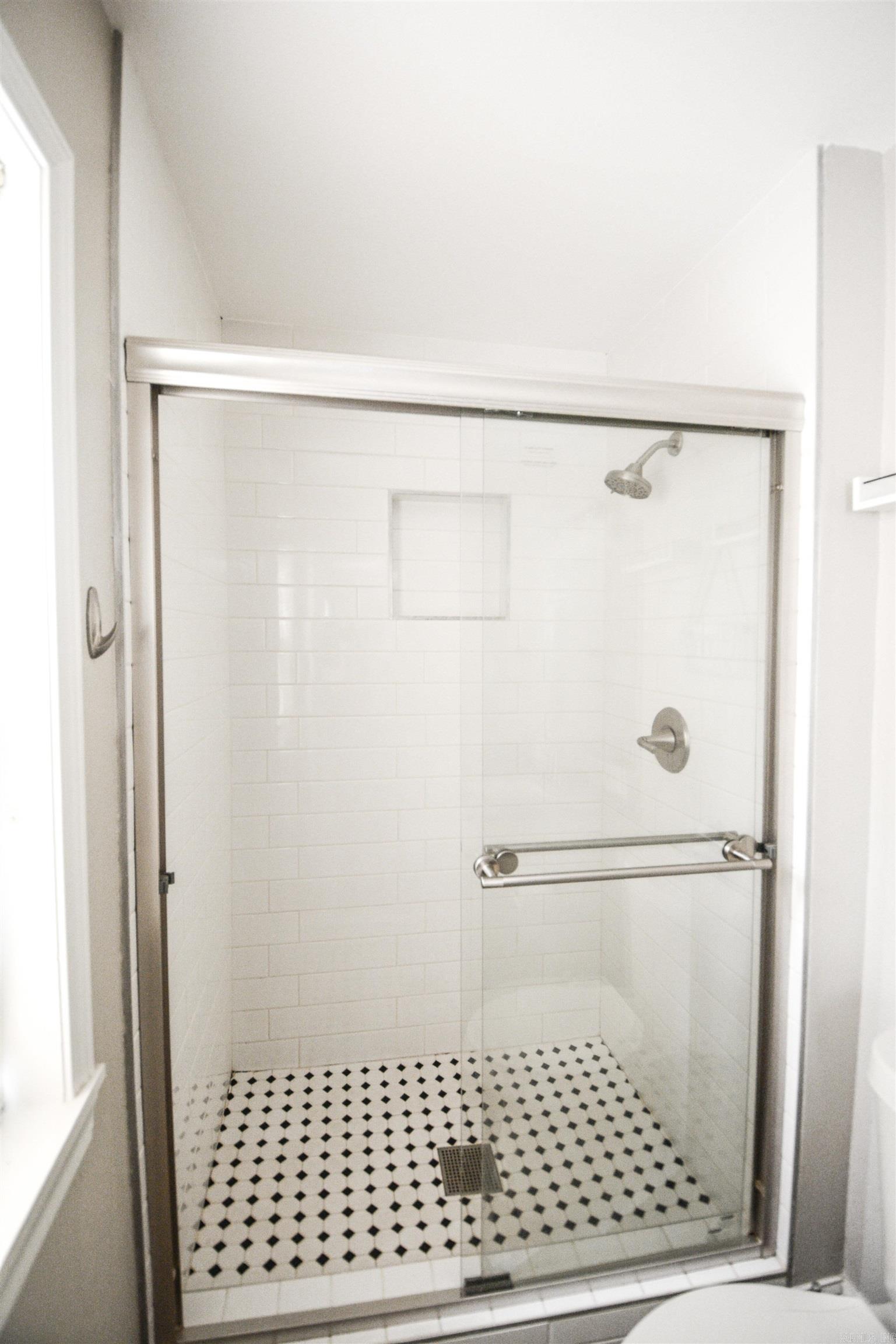 MEADOW LARK SUB - Residential