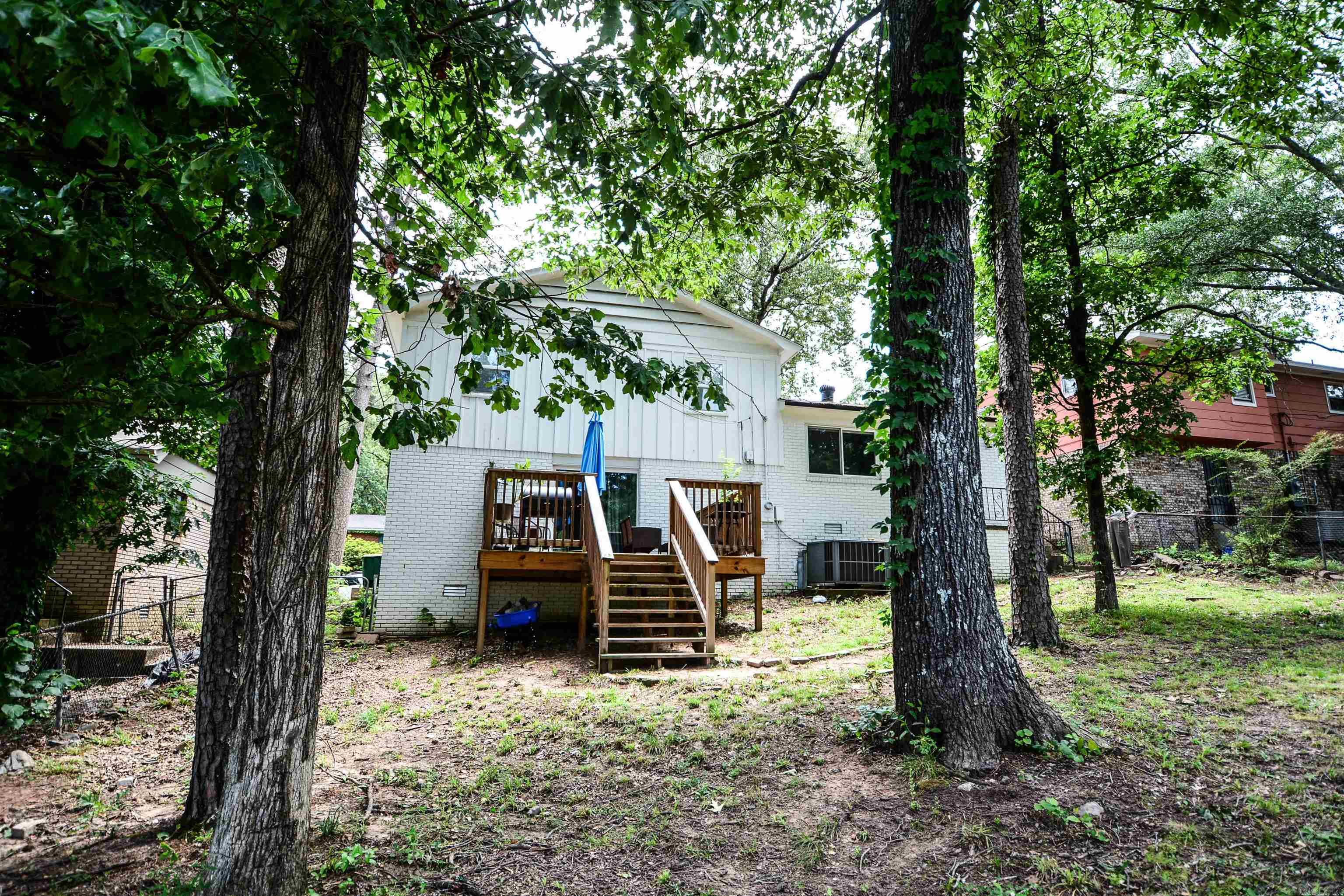 MEADOW LARK SUB - Residential