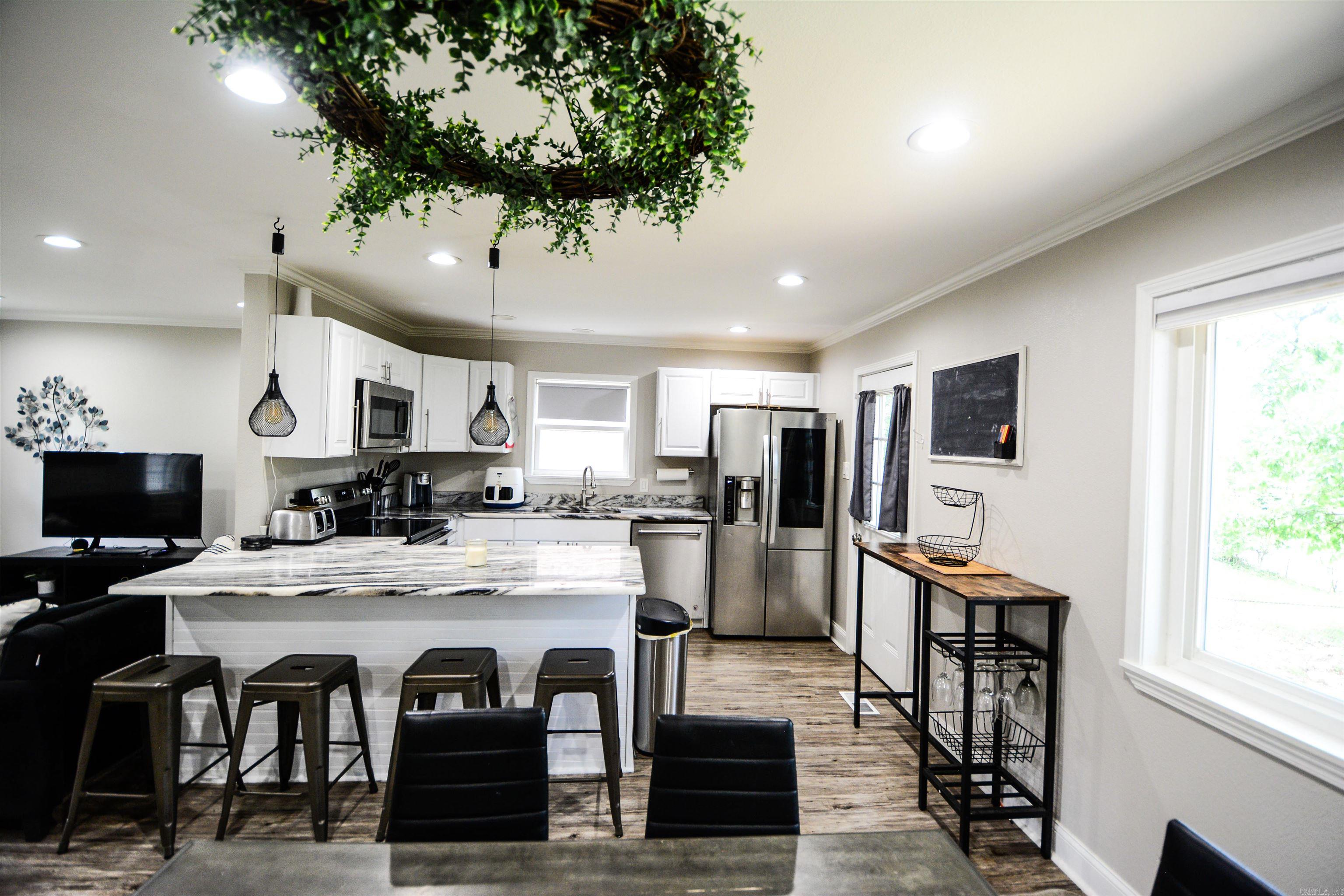 MEADOW LARK SUB - Residential