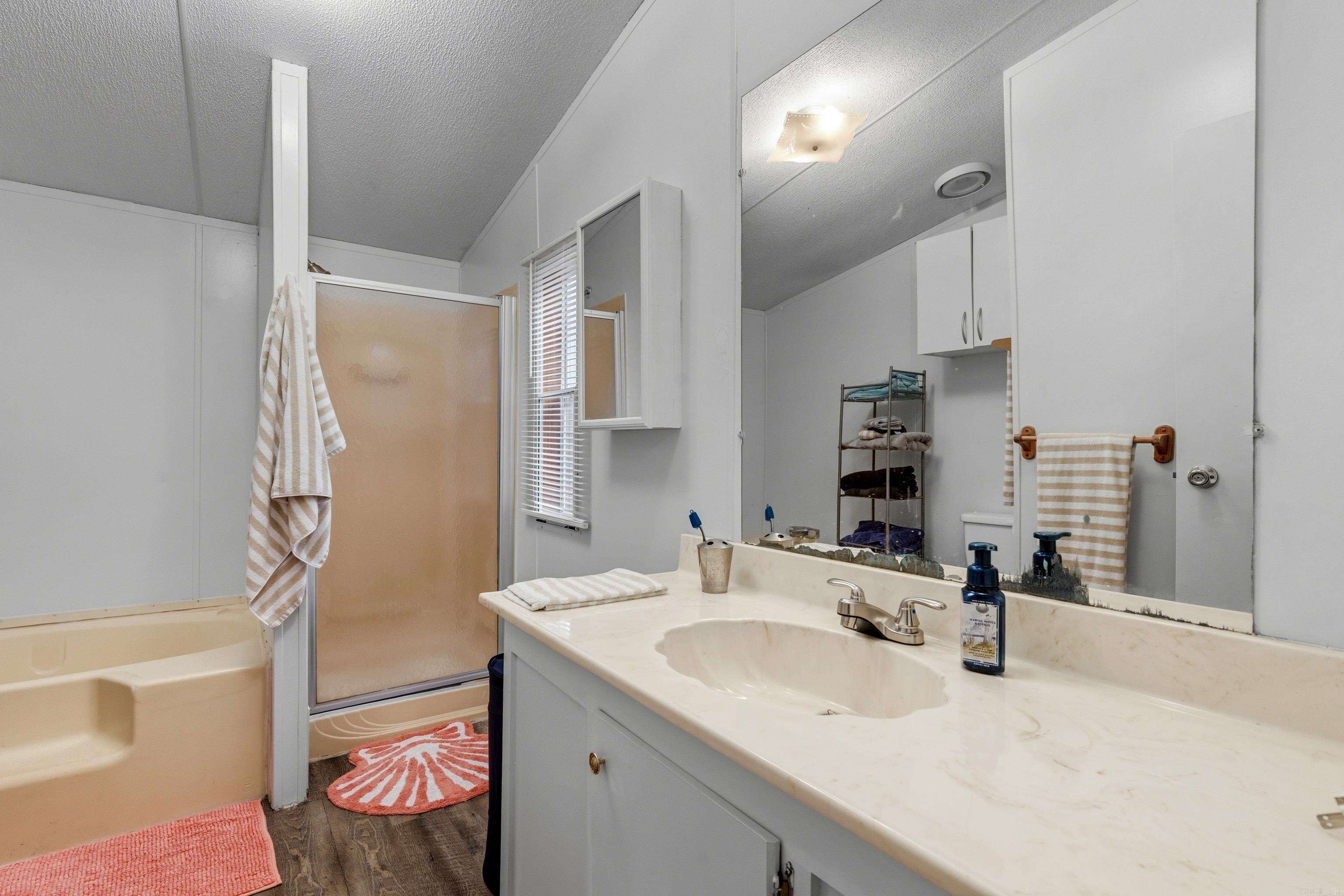 TAHOE LAKE ESTATES - Residential