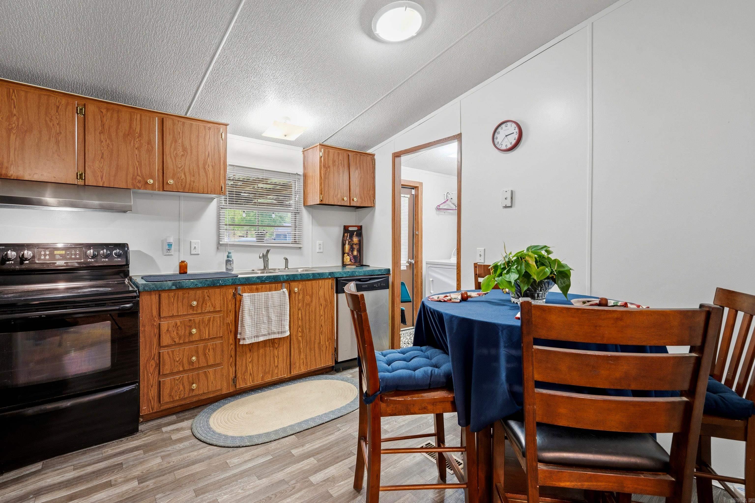 TAHOE LAKE ESTATES - Residential
