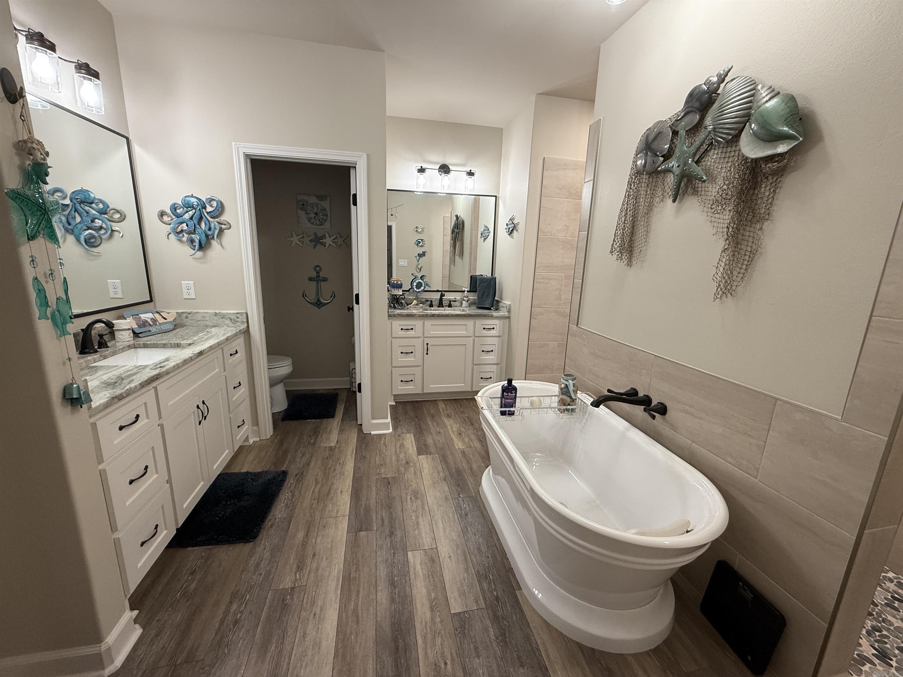 NORTHSHORE RIDGE - Residential