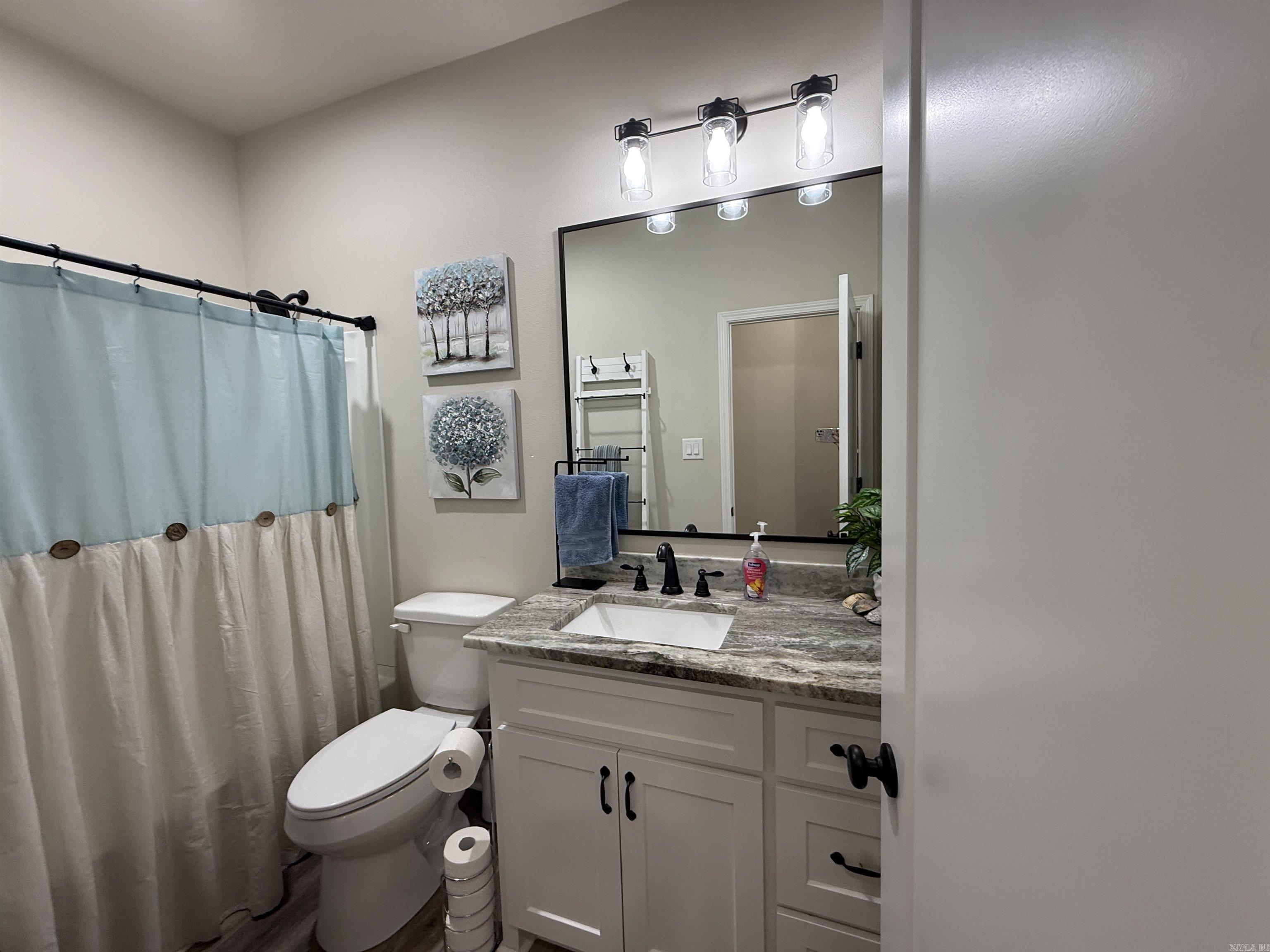 NORTHSHORE RIDGE - Residential