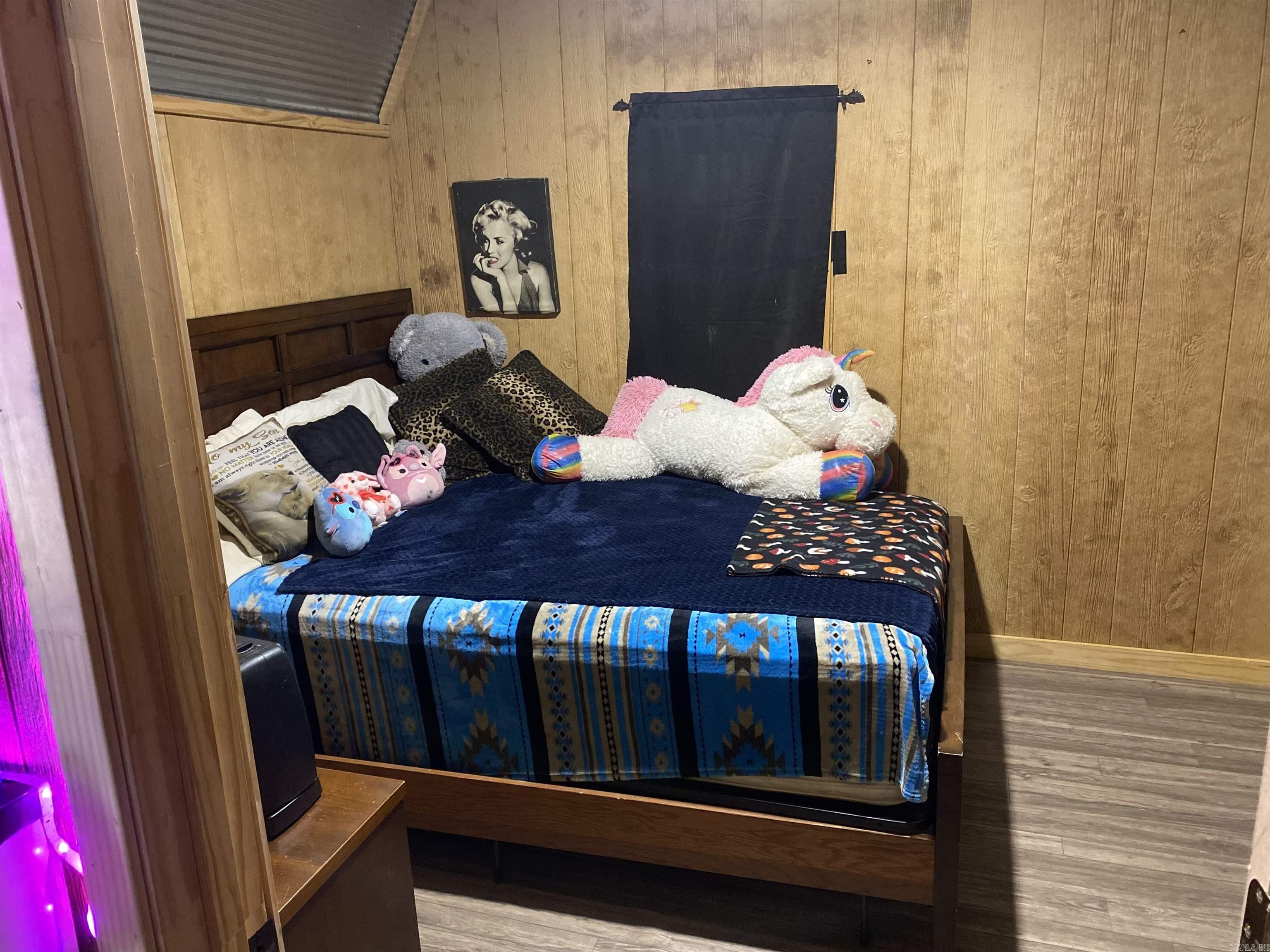 Monticello Original - Residential Income