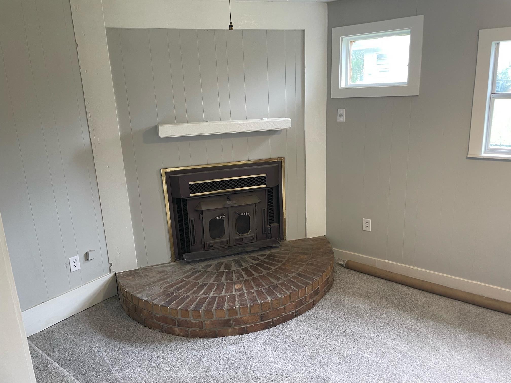 Photo 8 of 17 of 4604 W 55th Street house