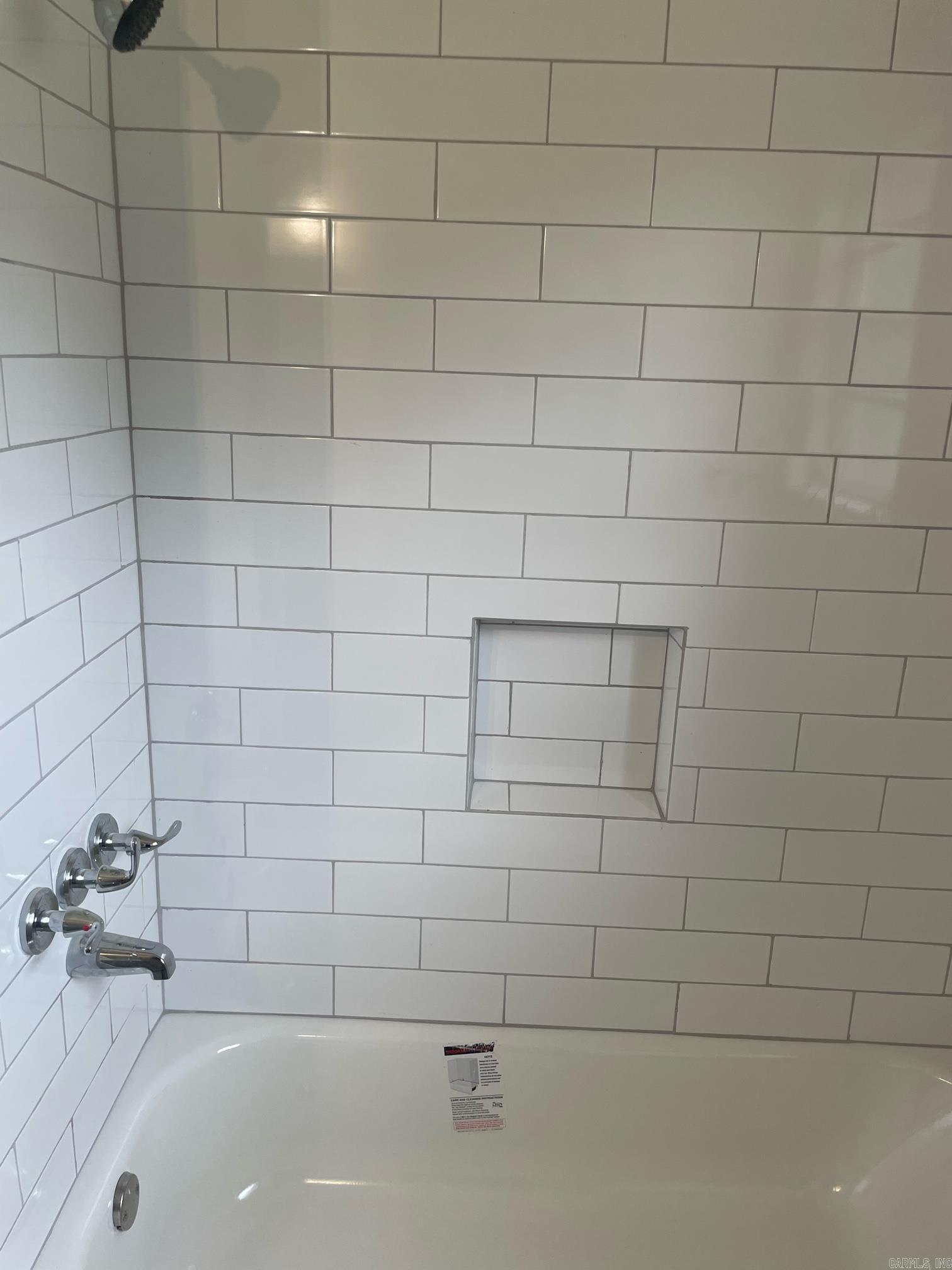 Photo 5 of 17 of 4604 W 55th Street house