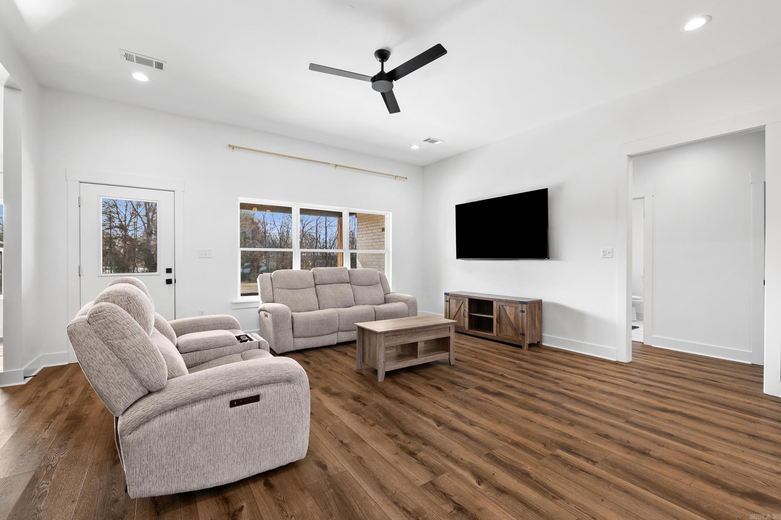 THE ACRES AT ARROWHEAD - Residential