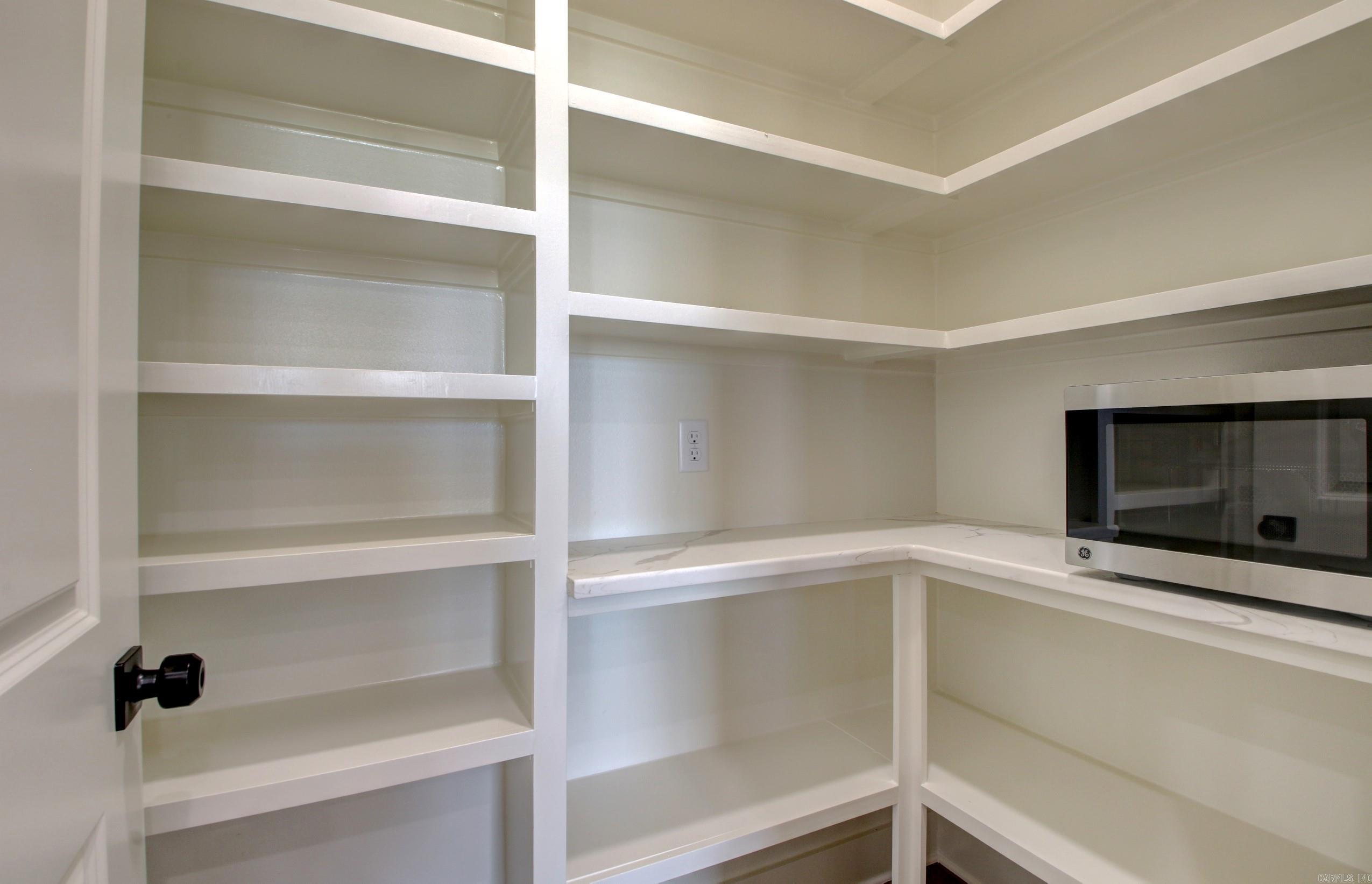 HUNTER CROSSING - Residential