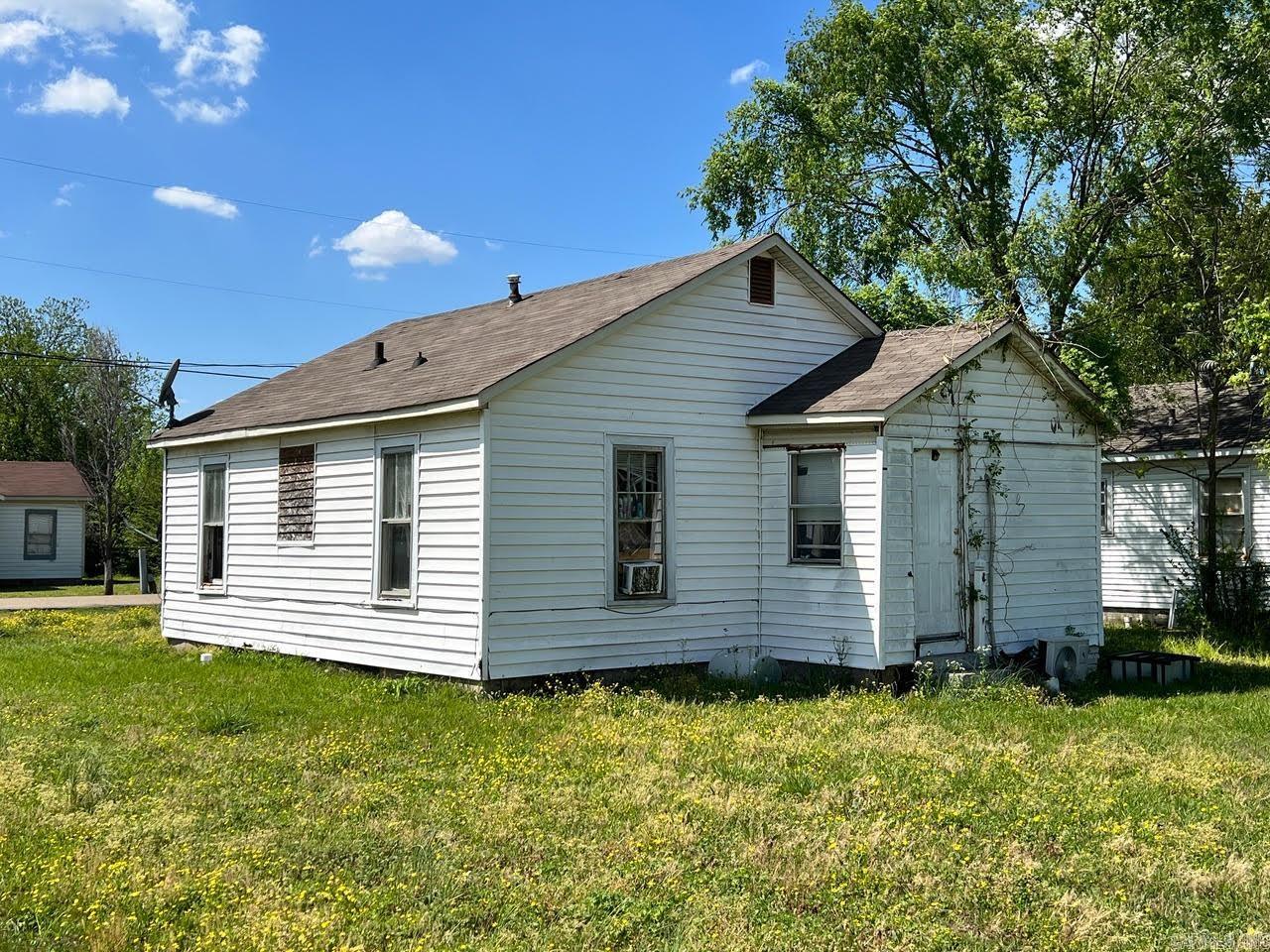 Earl Kiech - Residential