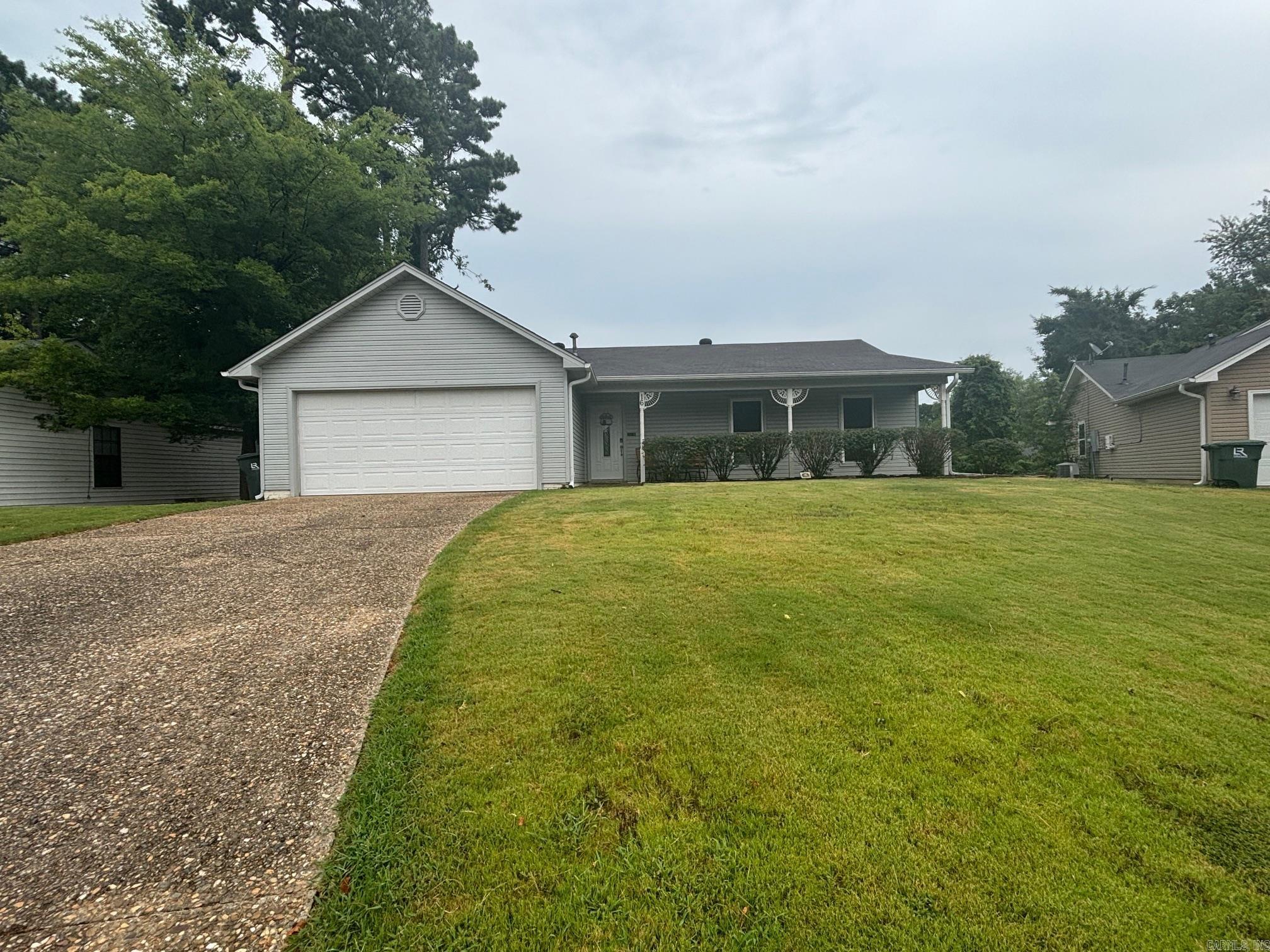 OTTER CREEK COMMUNITY - Residential