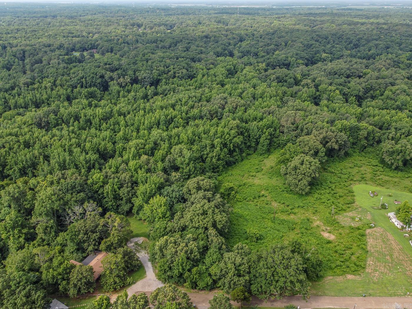 Welcome to Market 30 +/- Acres on SFC 328. Located in Forrest City School District, this property is centrally located approximately an hour from Memphis or Little Rock. Call today to schedule a tour.