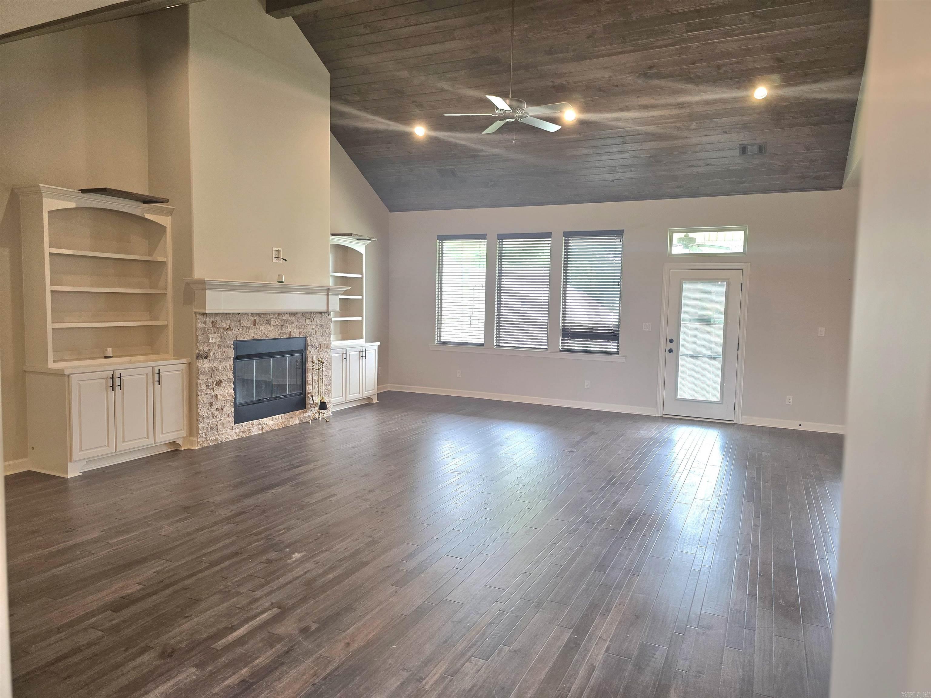 Glencairn - Residential