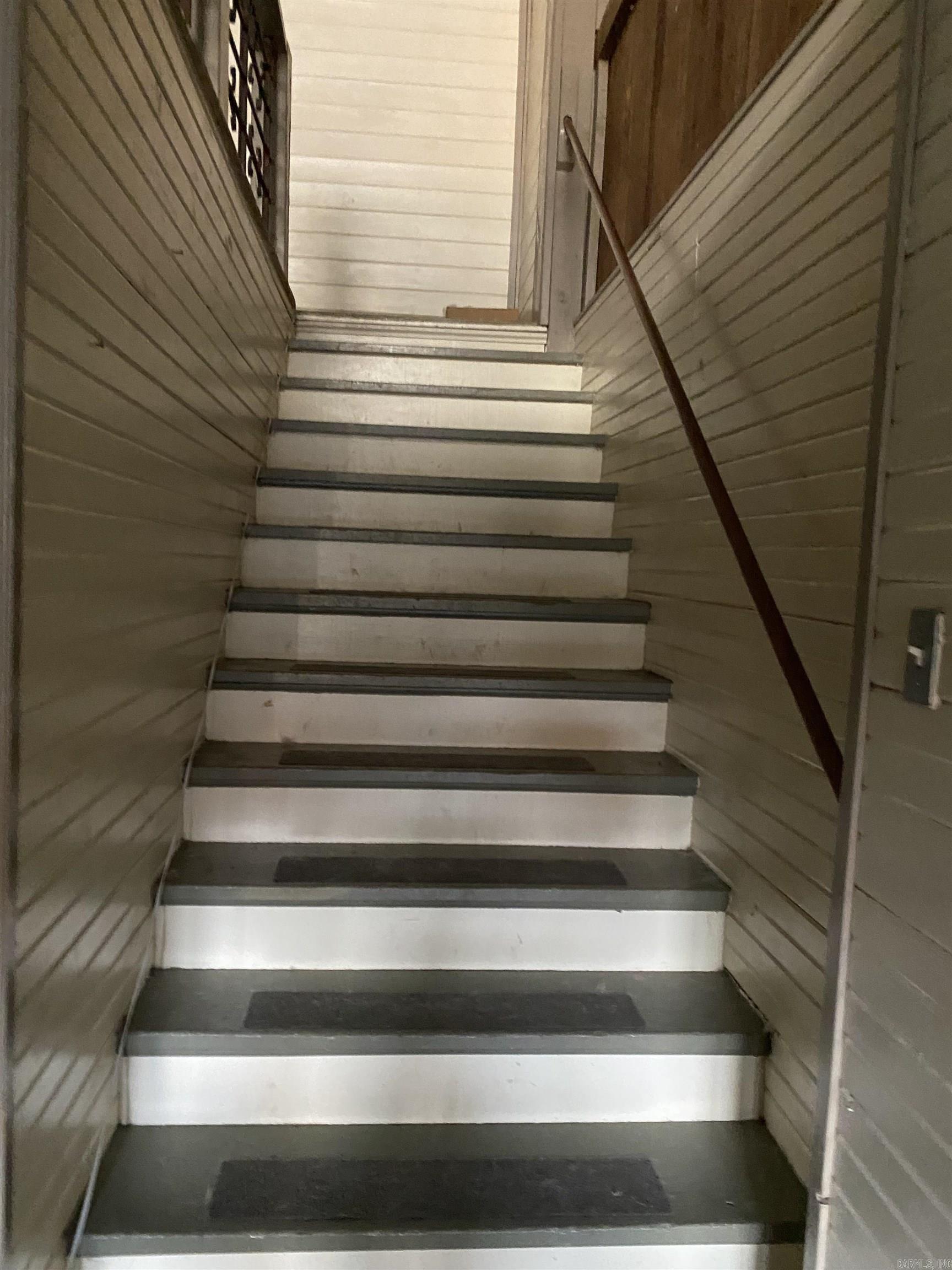 McCulloch - Commercial Sale