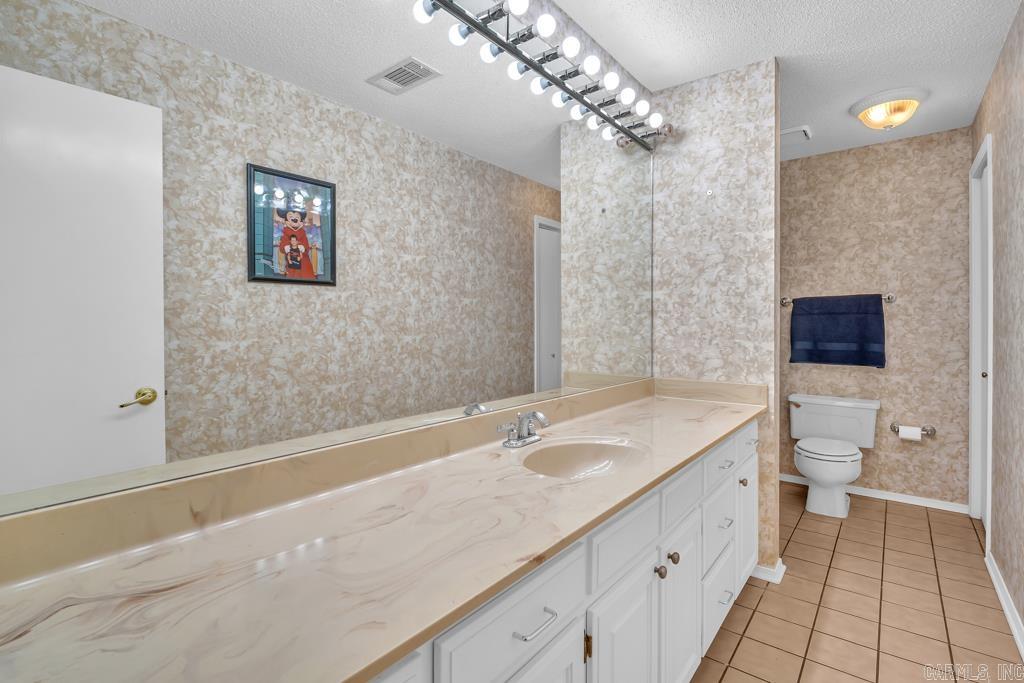 OUTLOTS - Residential