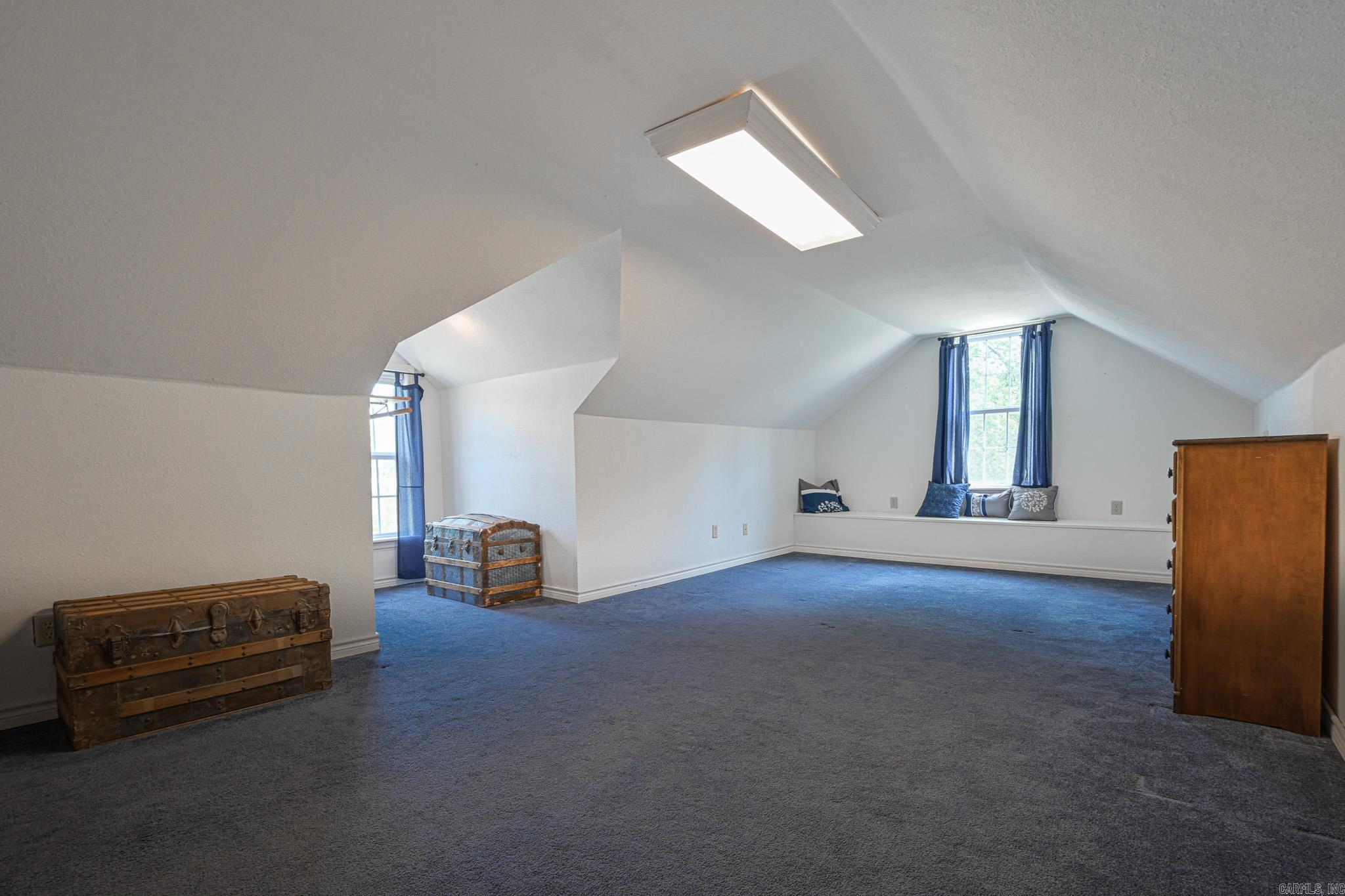 MENA ORIGINAL - Residential