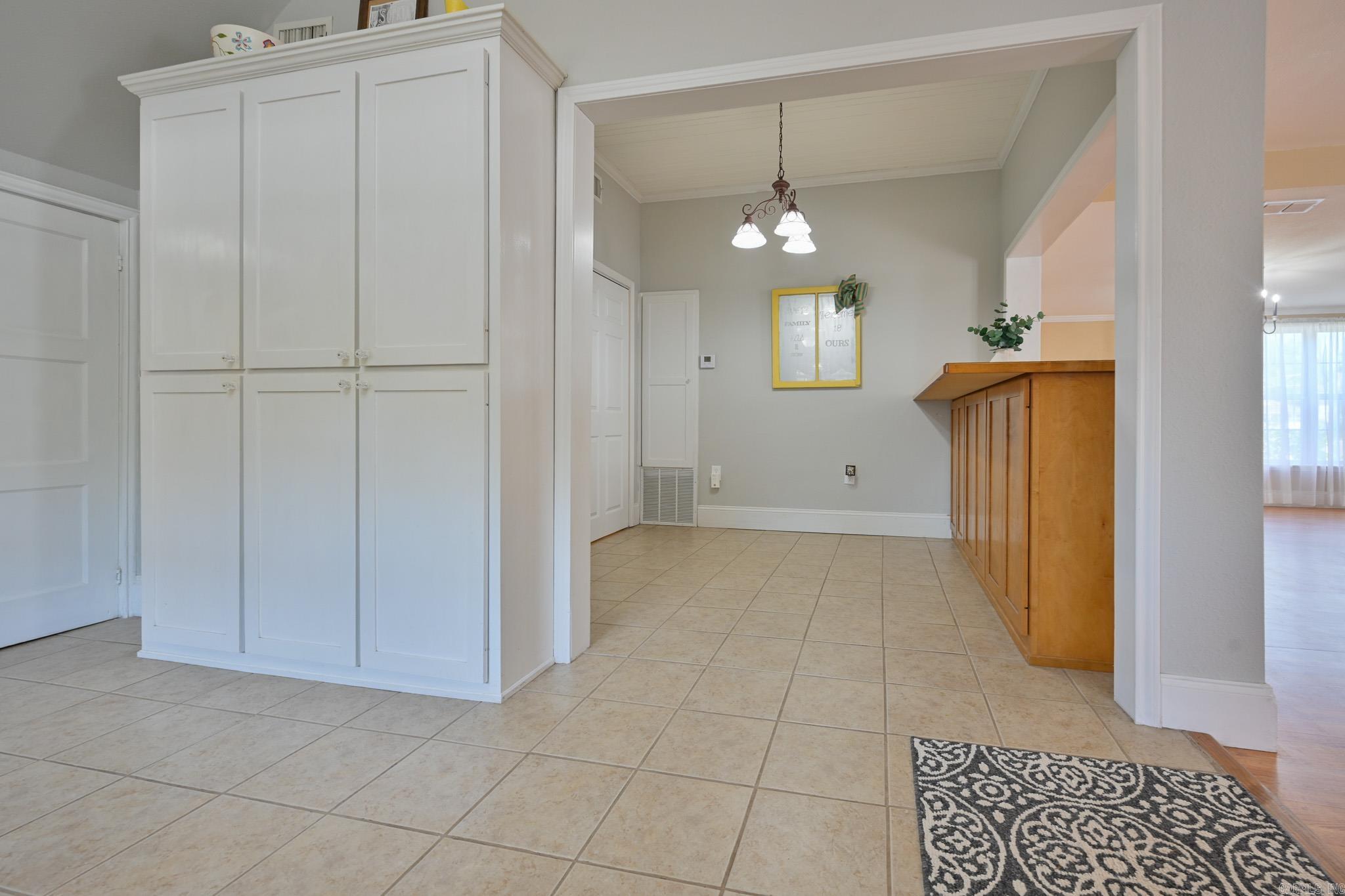 MENA ORIGINAL - Residential