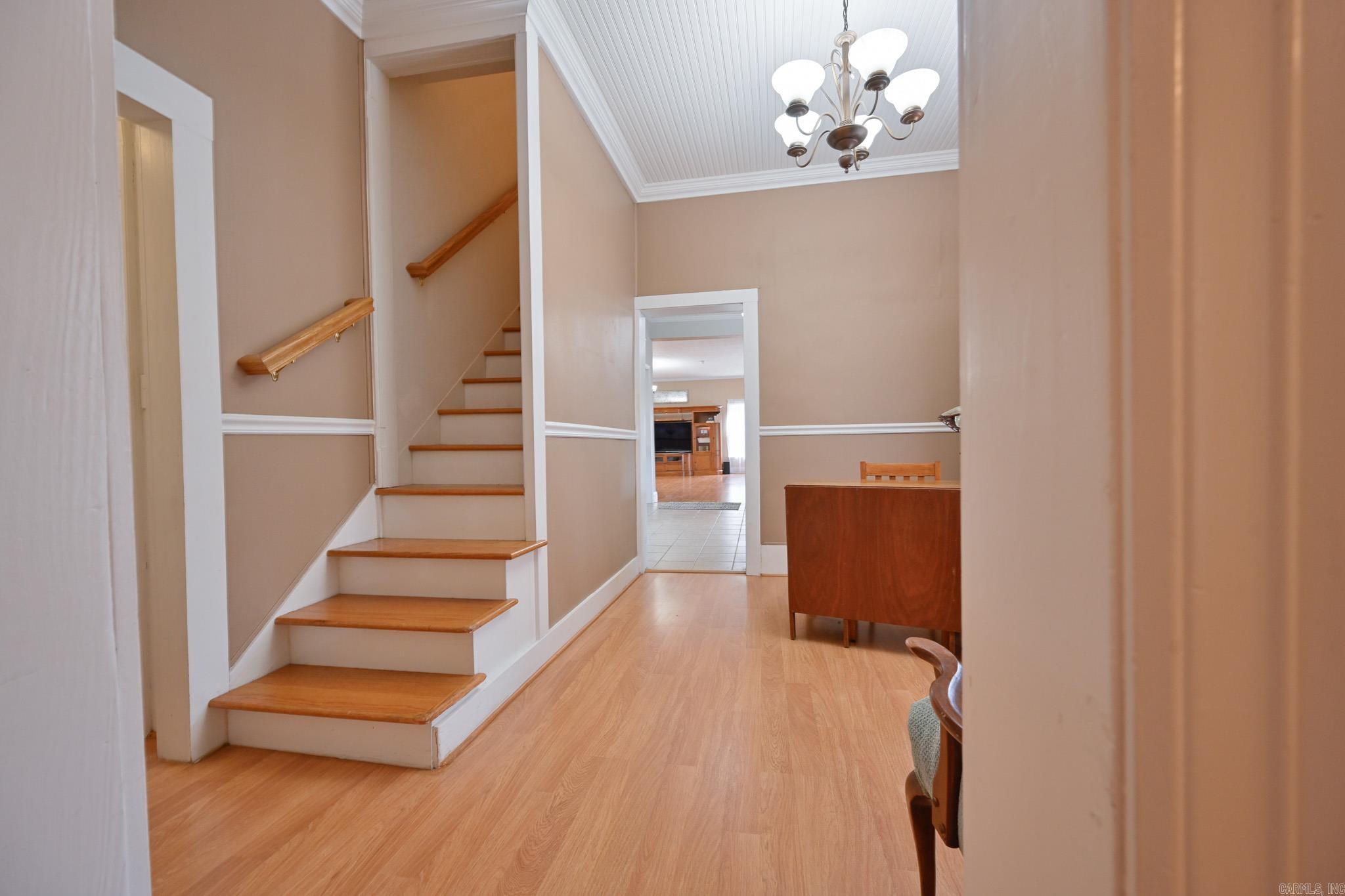 MENA ORIGINAL - Residential