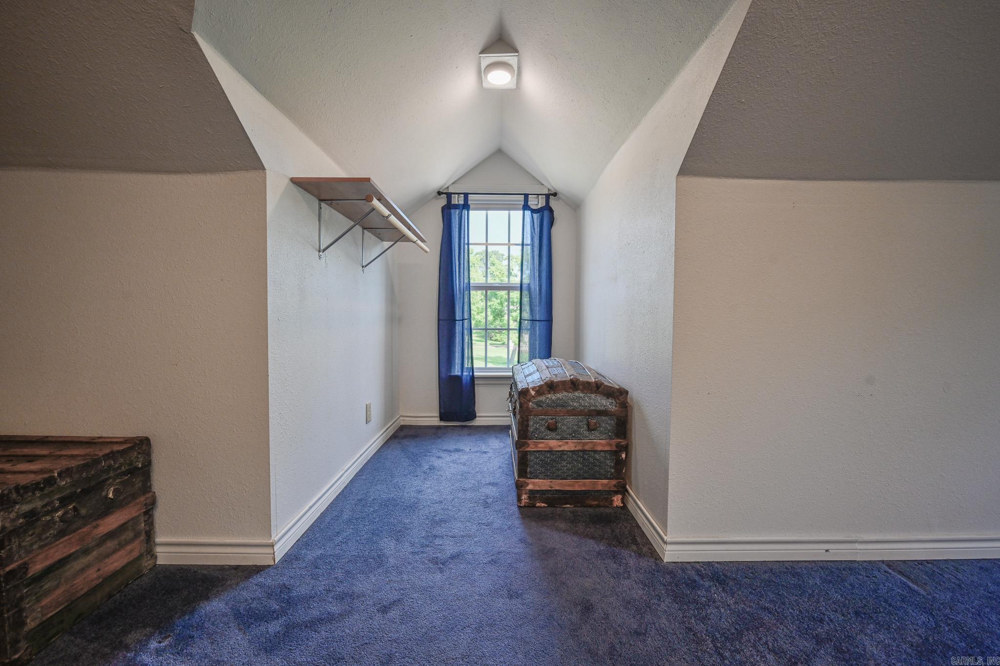 MENA ORIGINAL - Residential