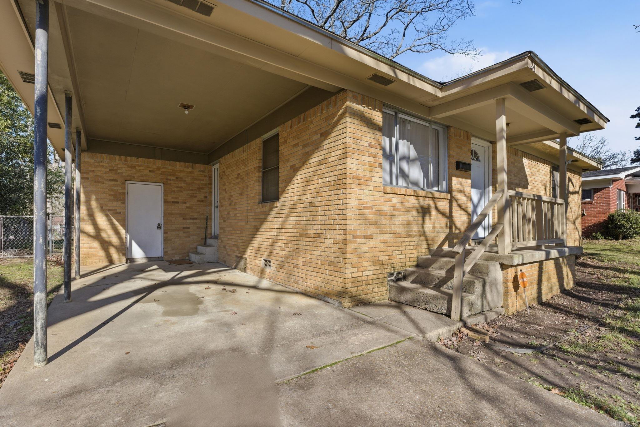 HAMILTON & BRACK - Residential